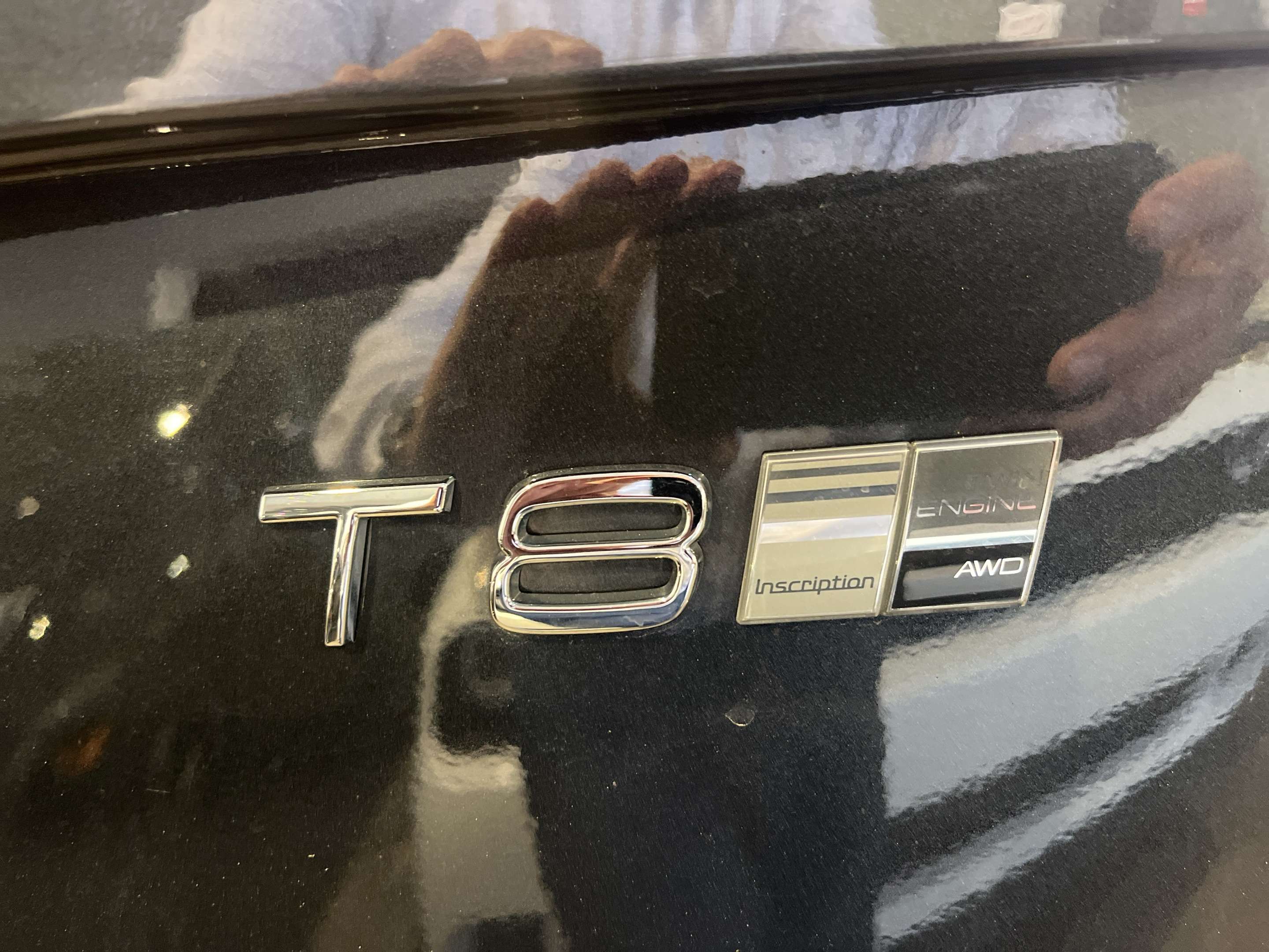 2018 Volvo XC90 Plug-in hybrid T8 alt 5
