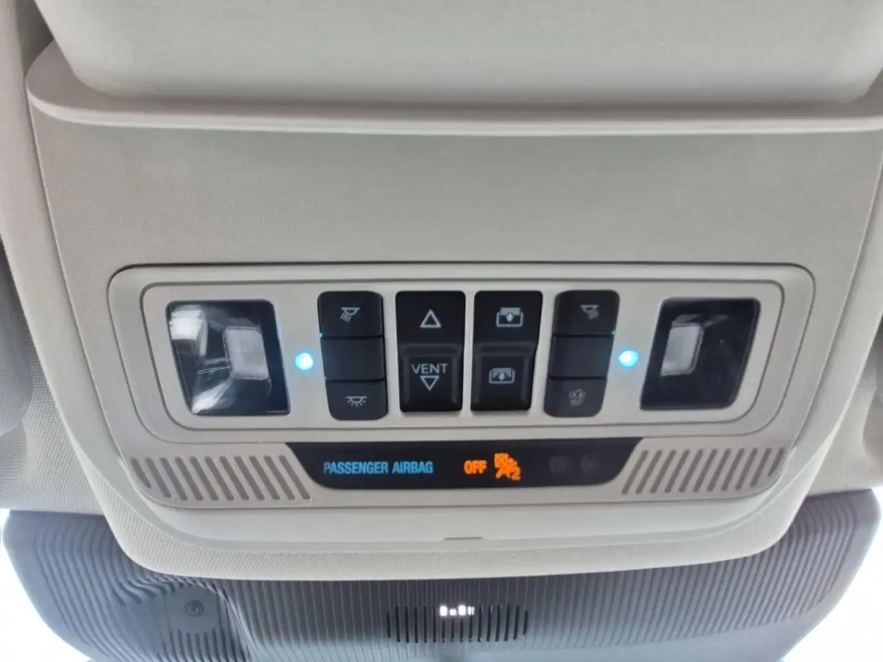Ford Explorer снимка Ford Explorer