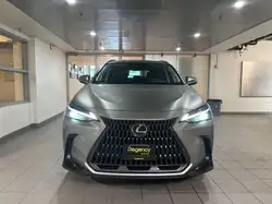 Lexus NX снимка Lexus NX