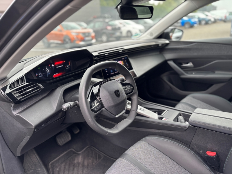 Peugeot 408 Allure 130 DAB AHK ACC SITZHZG NAVI — photo 8