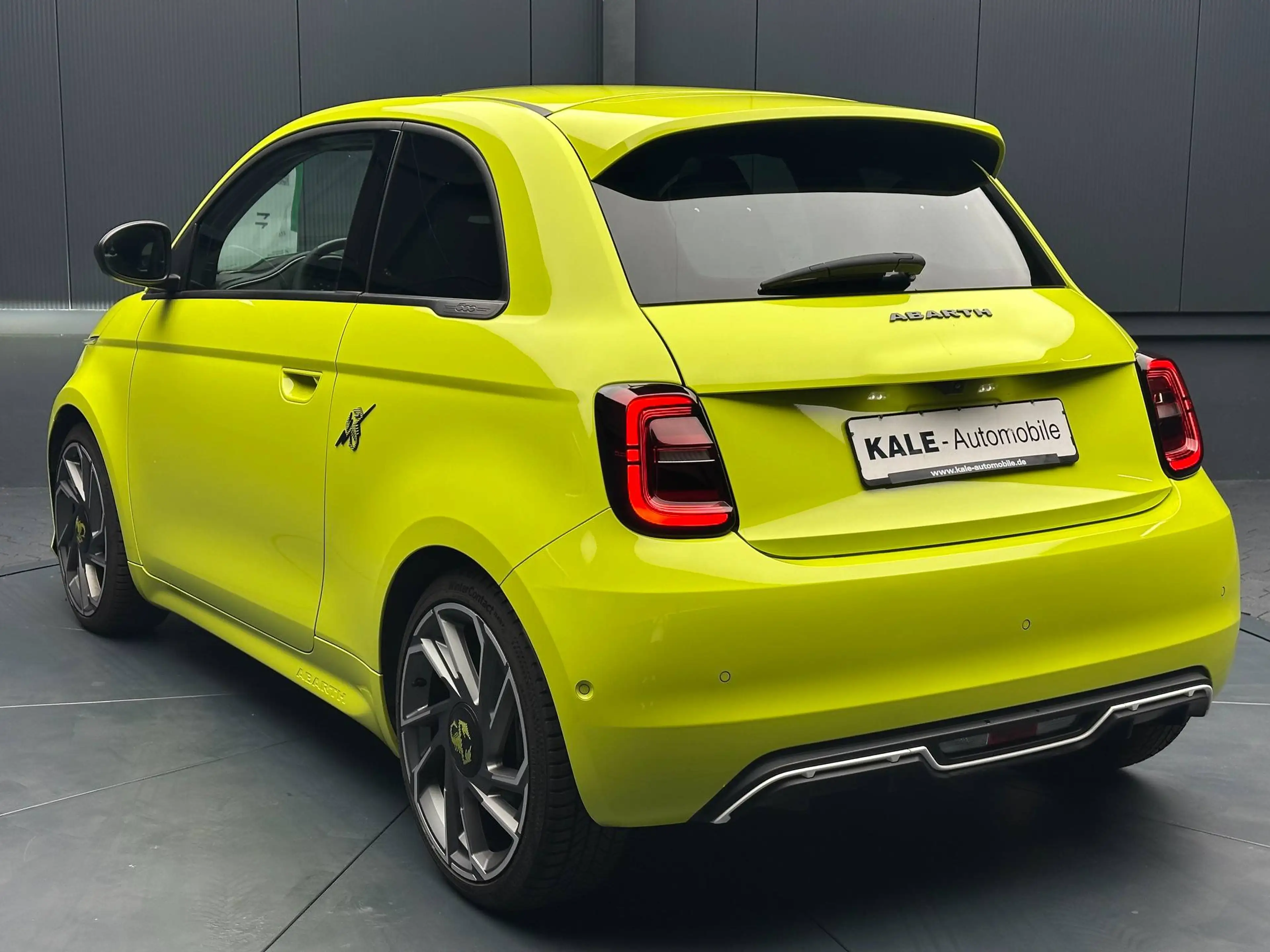Abarth 500e Scorpionissima *18Zoll*PANORAMA*JBL*KAMERA* — photo 3