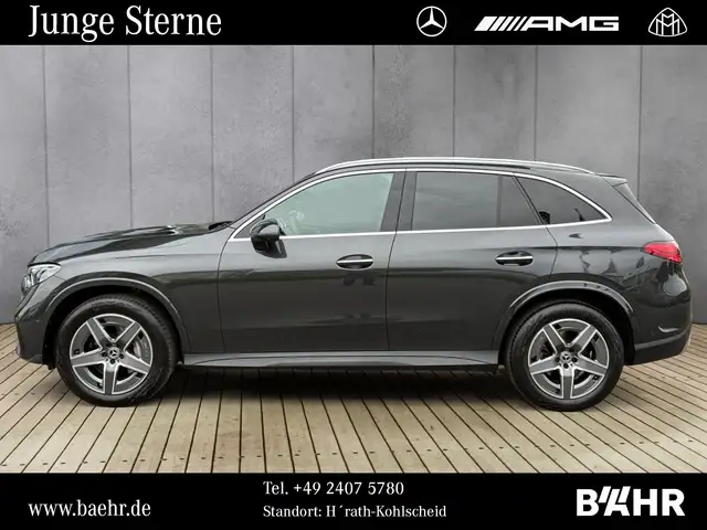 Mercedes-Benz GLC view 2
