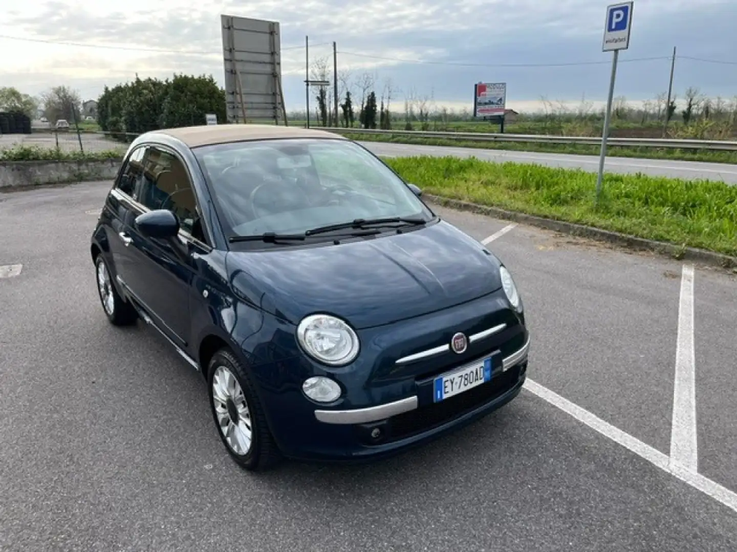 Fiat 500C 1.2 Lounge Bleu - 2