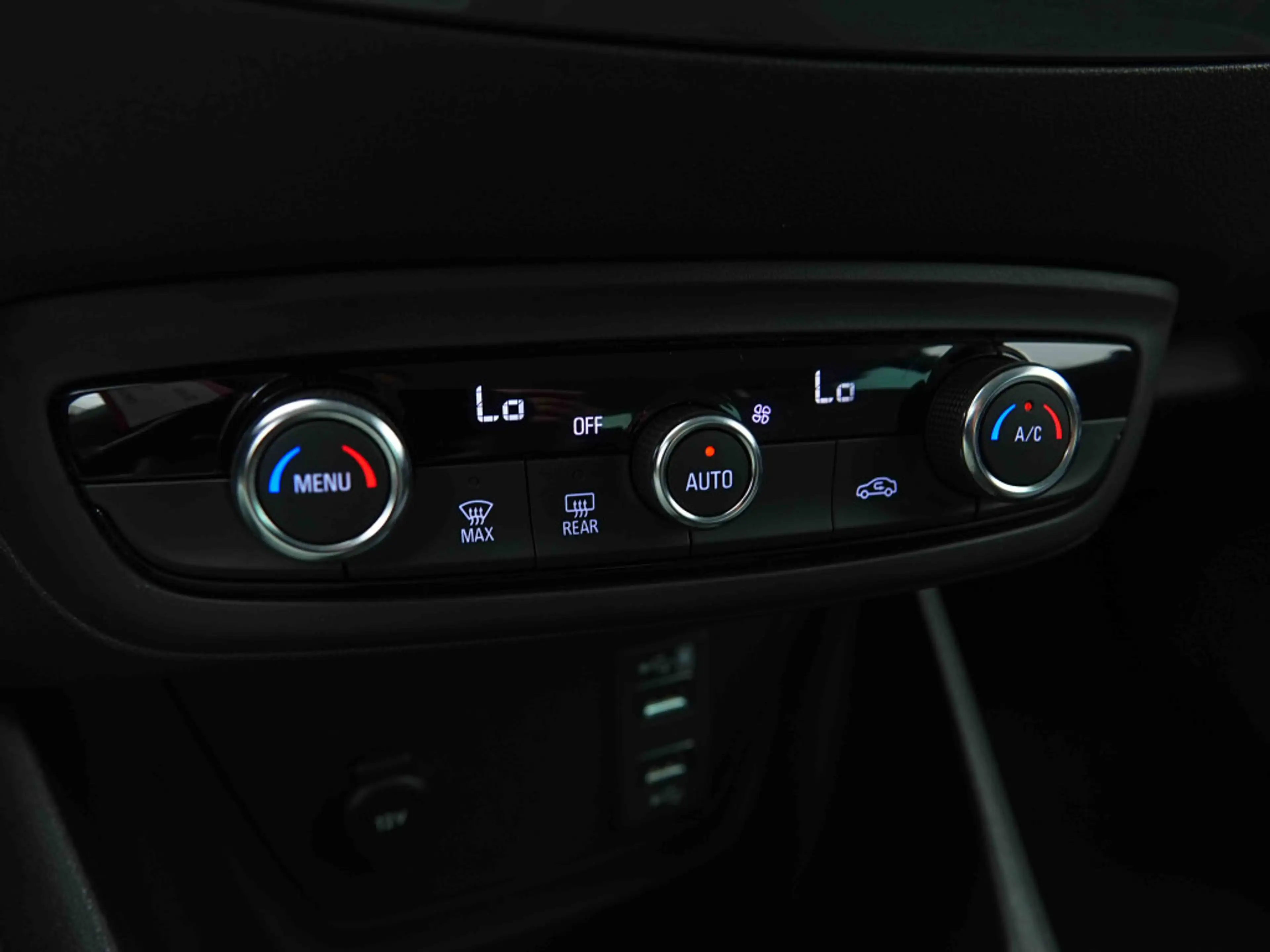Opel Crossland 1.2 T 110 Elegance | GPS | Cam | LED | Carplay — photo 14