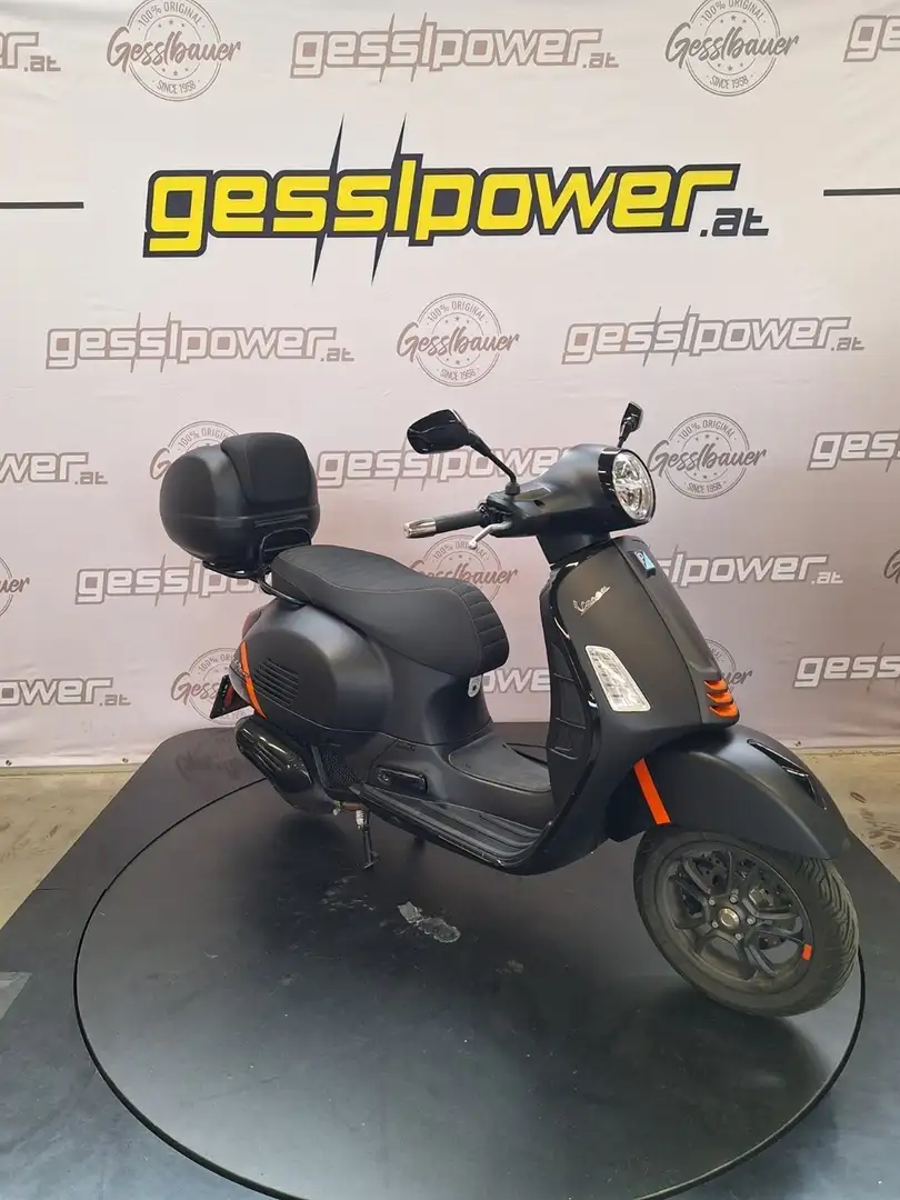 Vespa GTS 125 Gebrauchtfahrzeug inkl. Topcase Noir - 2