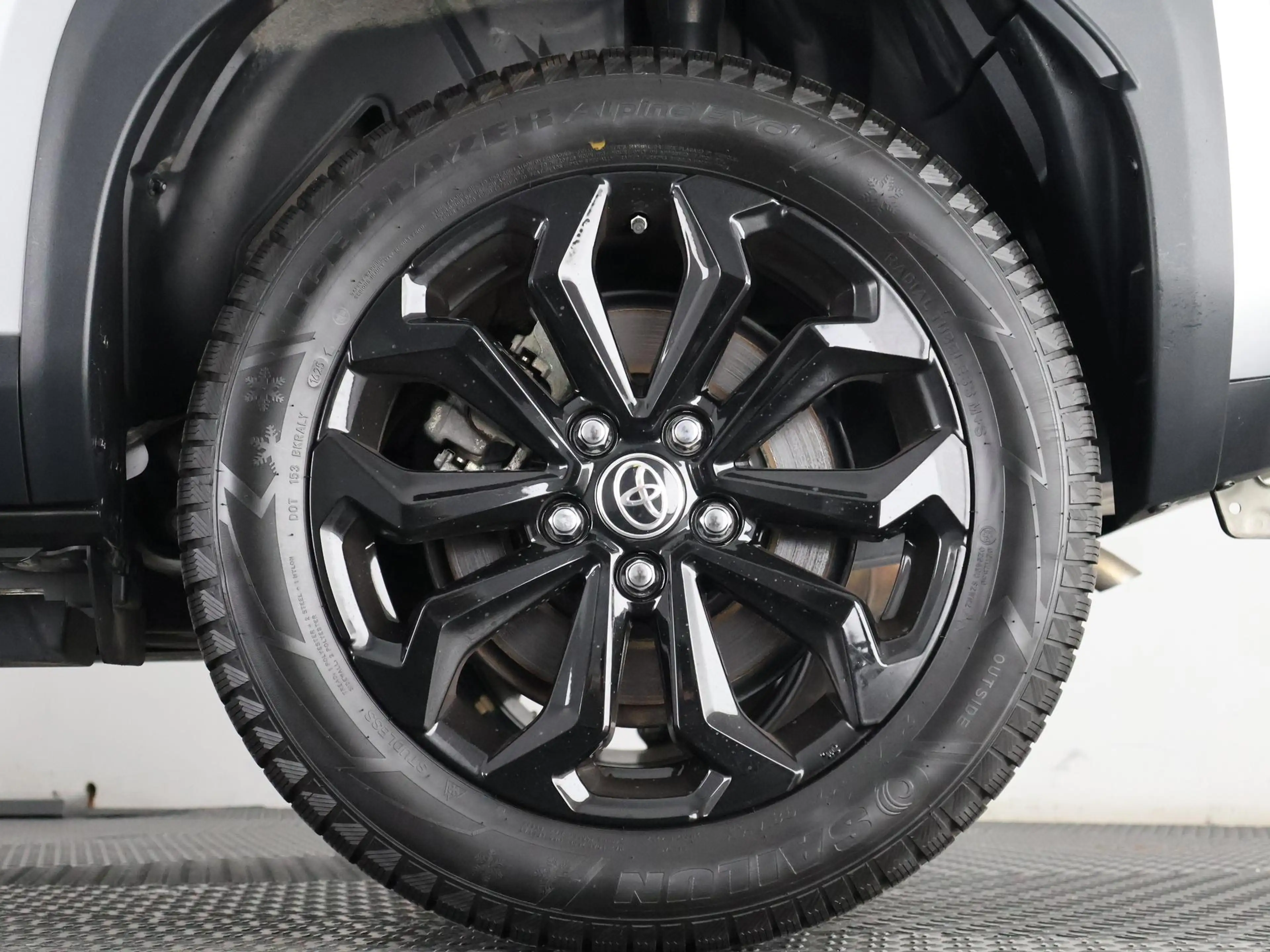 Toyota Yaris Cross 1.5 Hybrid 115 Dynamic Luxury Bi-Tone | Stuur- & S — photo 31