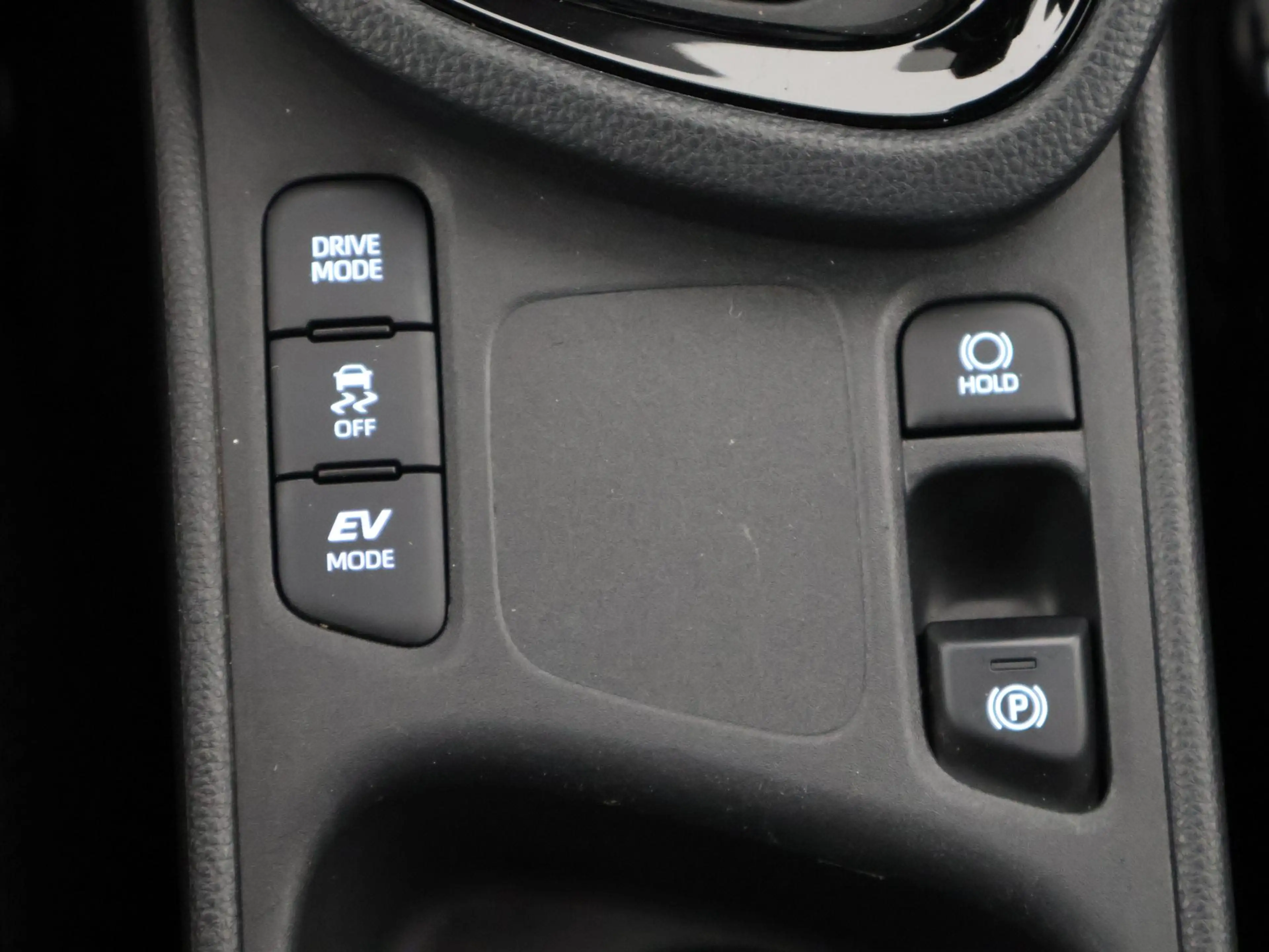 Toyota Yaris Cross 1.5 Hybrid 115 Dynamic Luxury Bi-Tone | Stuur- & S — photo 23