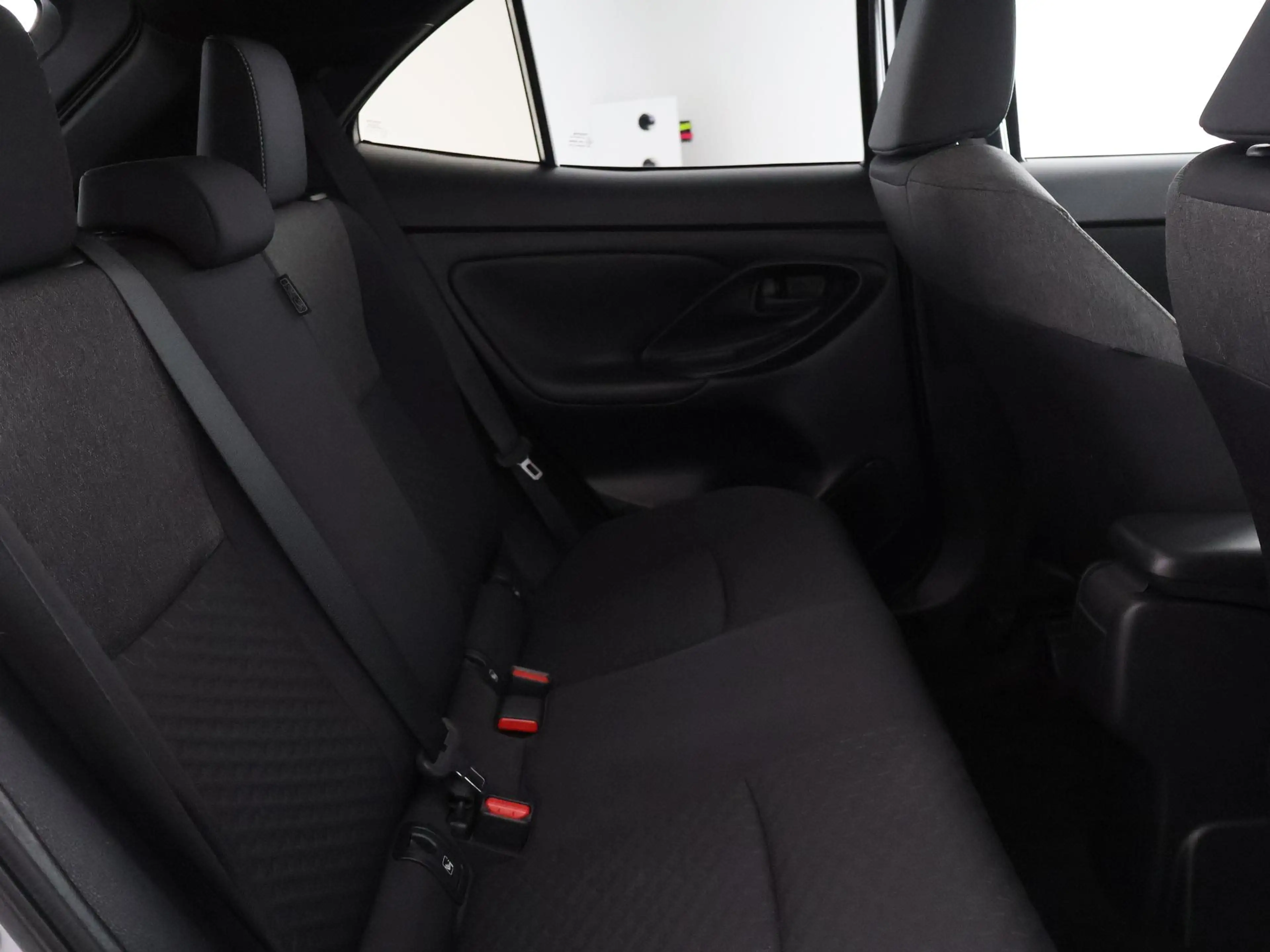 Toyota Yaris Cross 1.5 Hybrid 115 Dynamic Luxury Bi-Tone | Stuur- & S — photo 26