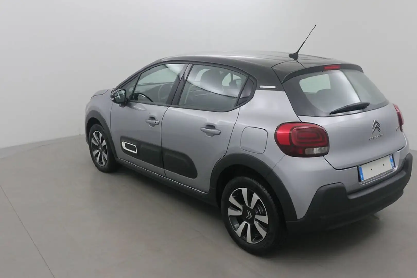 Citroen C3 1.5 BlueHDi 100 SHINE BUSINESS Gris - 2