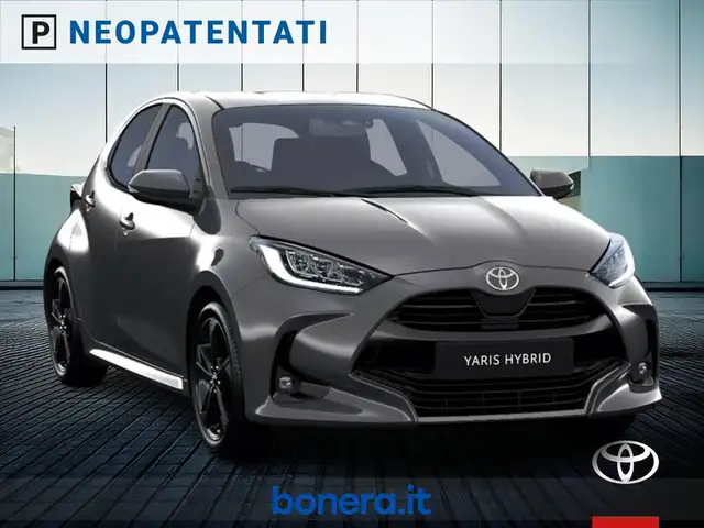 Toyota Yaris view 2