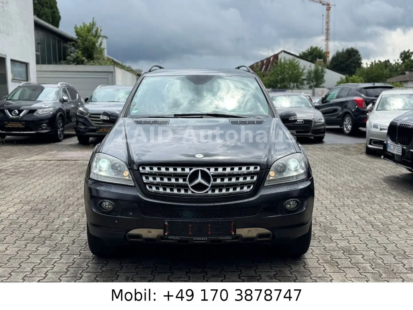 Mercedes-Benz ML 420 ML -Klasse ML 420 CDI V8*Aut.*NAVI*Kamera*AHK* Schwarz - 2