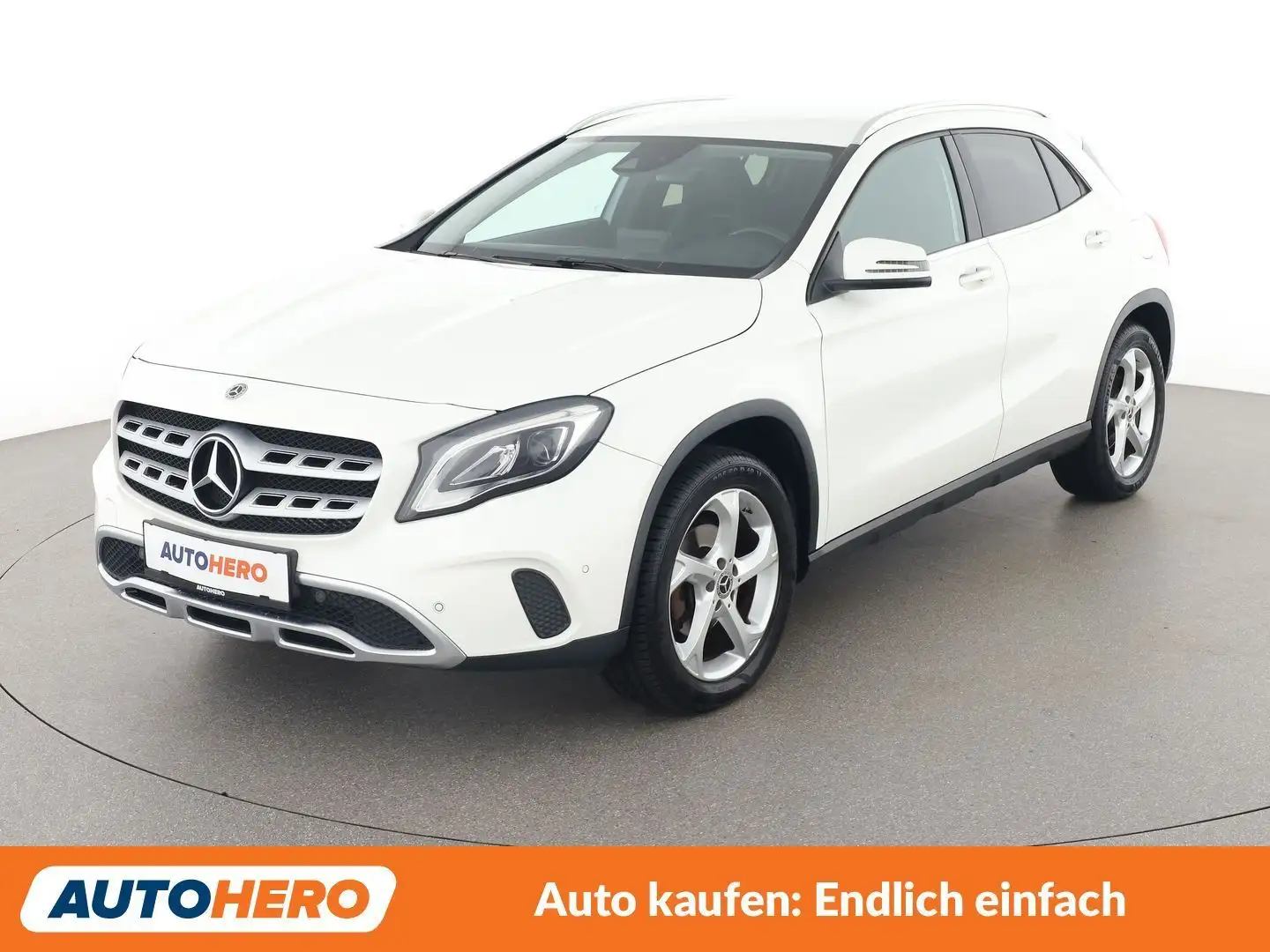 Mercedes-Benz GLA 200 GLA 200 Urban Weiß - 1