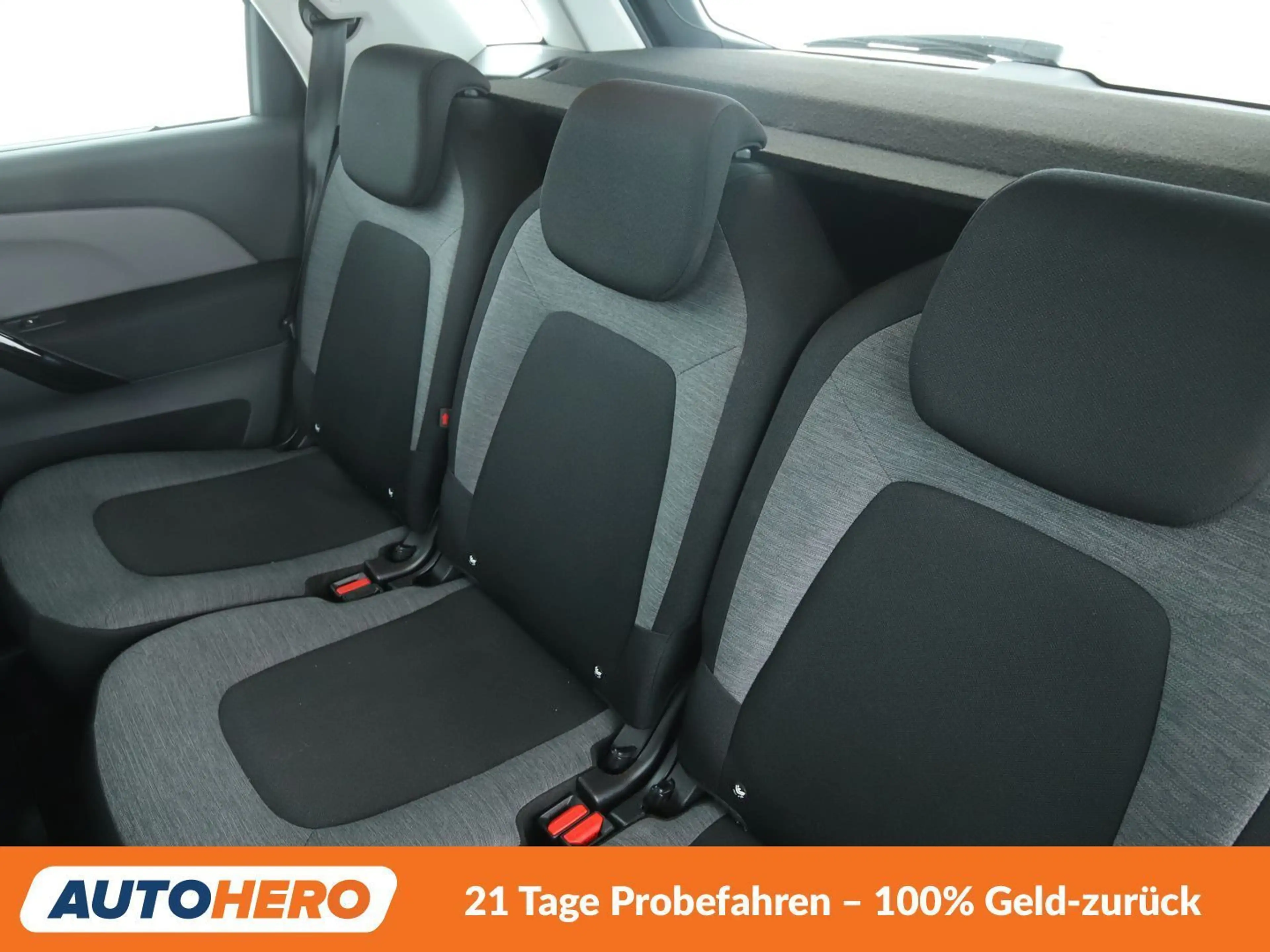 Citroen C4 Picasso 2.0 Blue-HDi Selection*NAVI*PDC*KLIMA*AHK*TEMPO* — photo 14