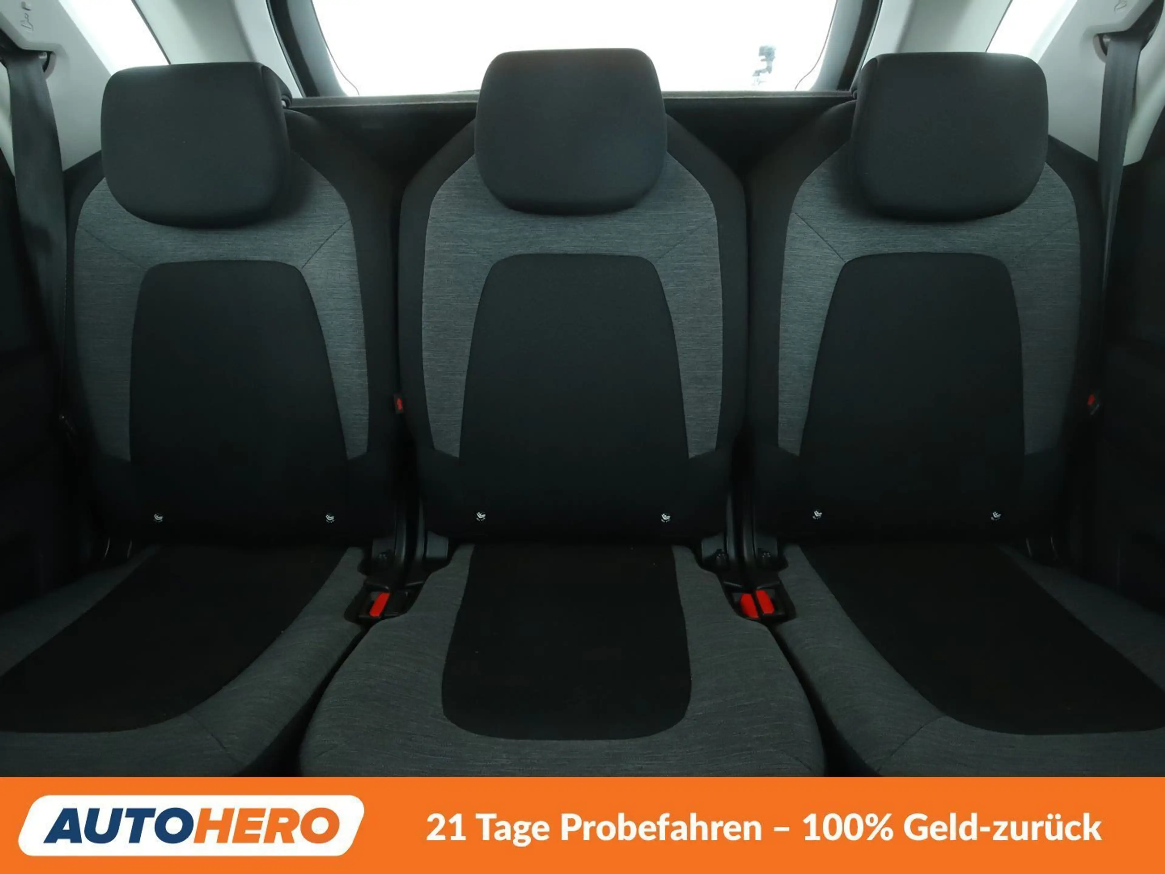 Citroen C4 Picasso 2.0 Blue-HDi Selection*NAVI*PDC*KLIMA*AHK*TEMPO* — photo 15