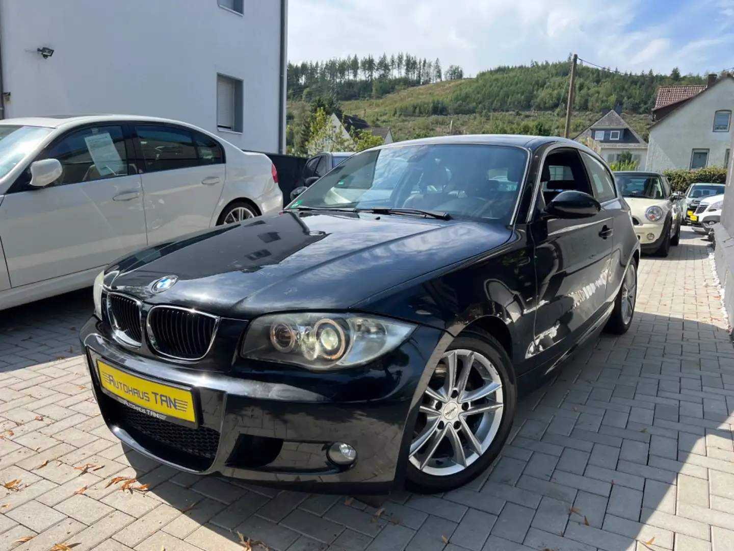 BMW 116 i * M Paket * KEIN TÜV Schwarz - 1