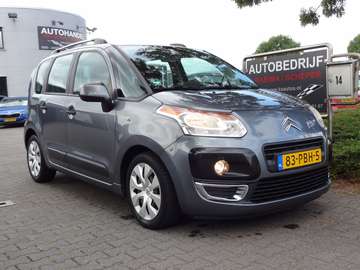 1.6 VTi Aura
