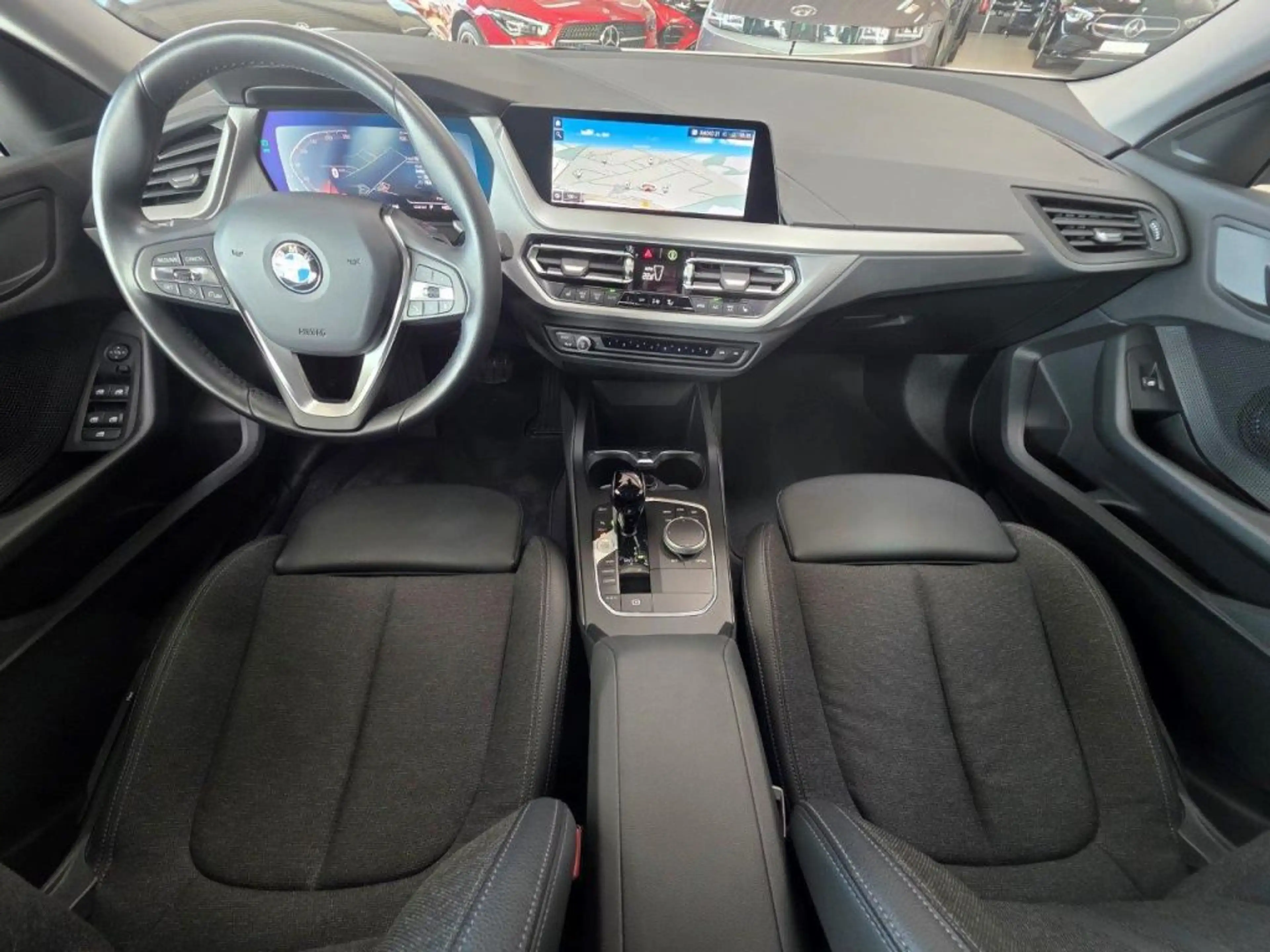 BMW 216 216d Gran Coupe  Aut. Advantage — photo 14