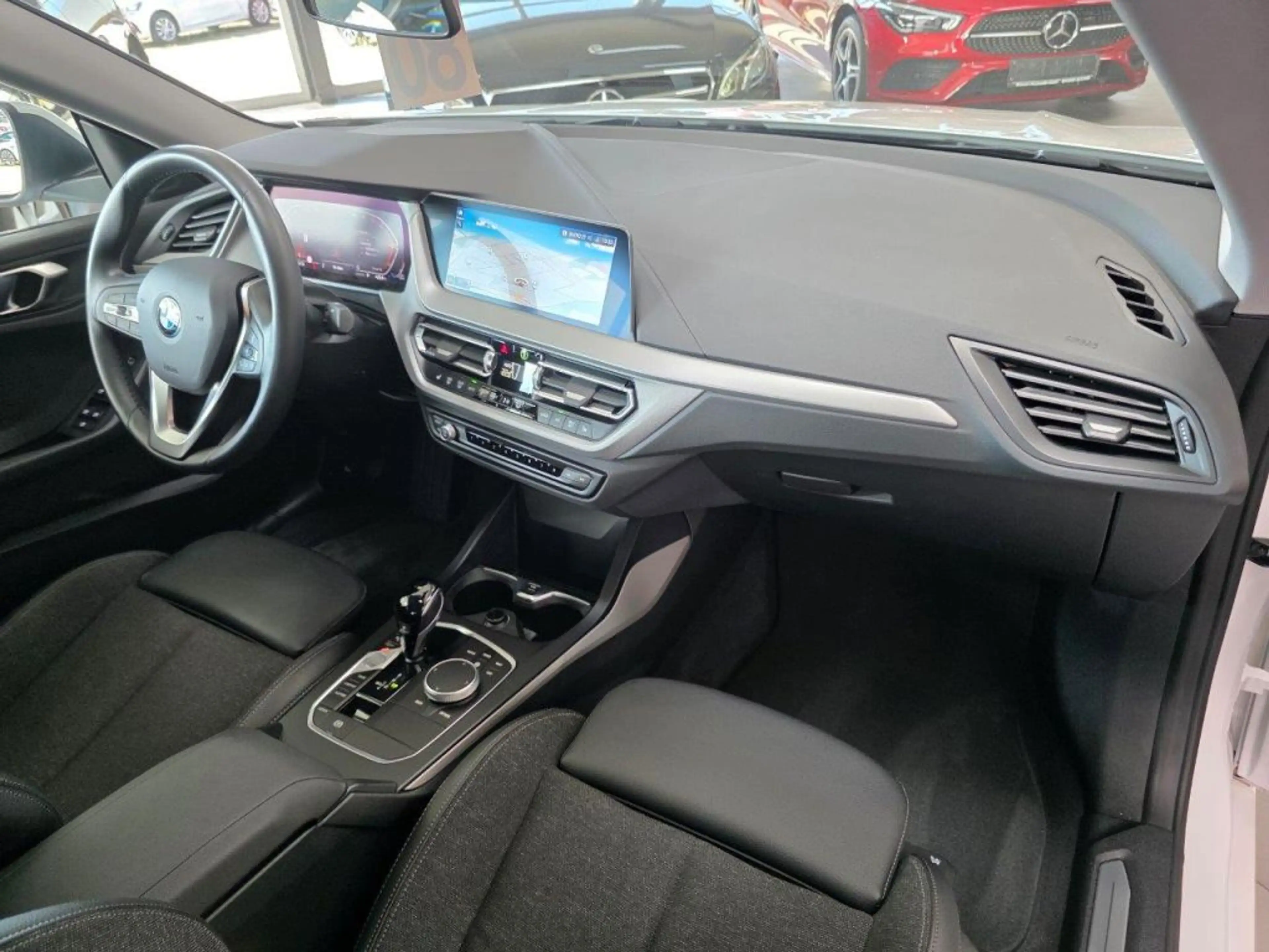 BMW 216 216d Gran Coupe  Aut. Advantage — photo 13