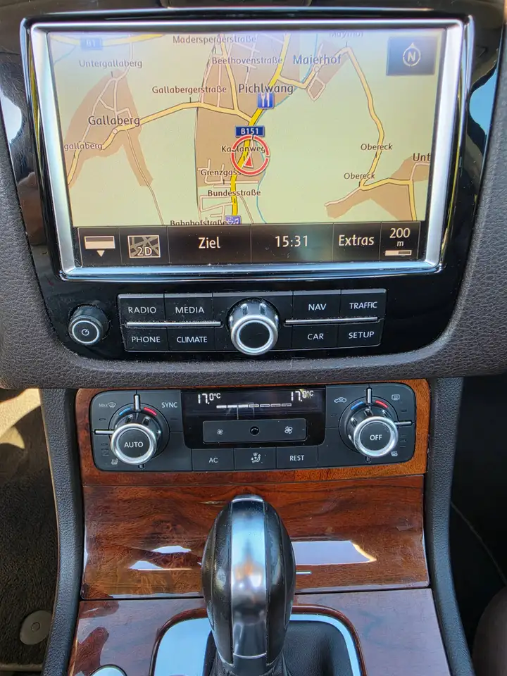 Volkswagen Touareg R-Line V6 TDI Pano – Bild 25