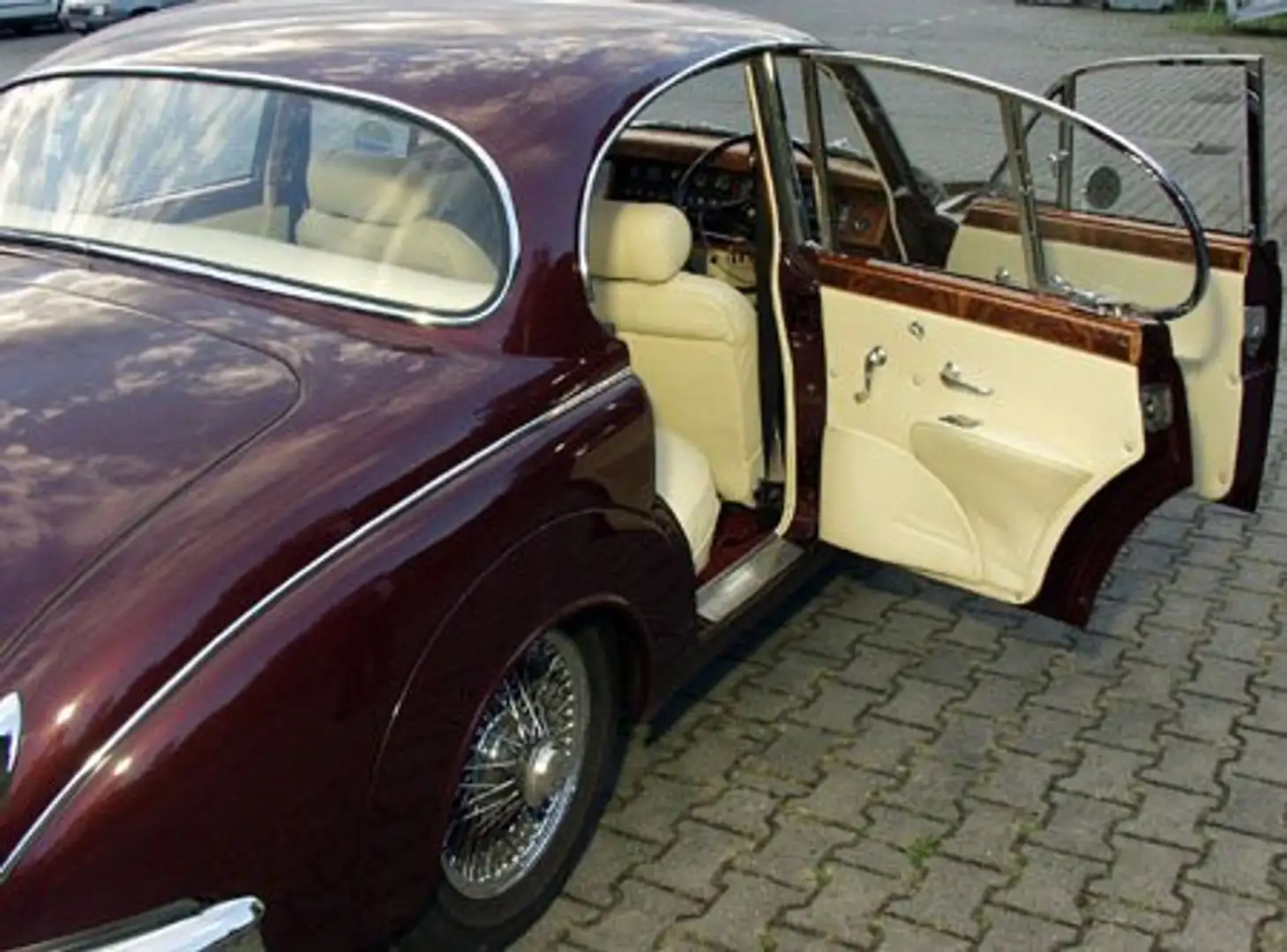 Jaguar MK II Rosso - 2