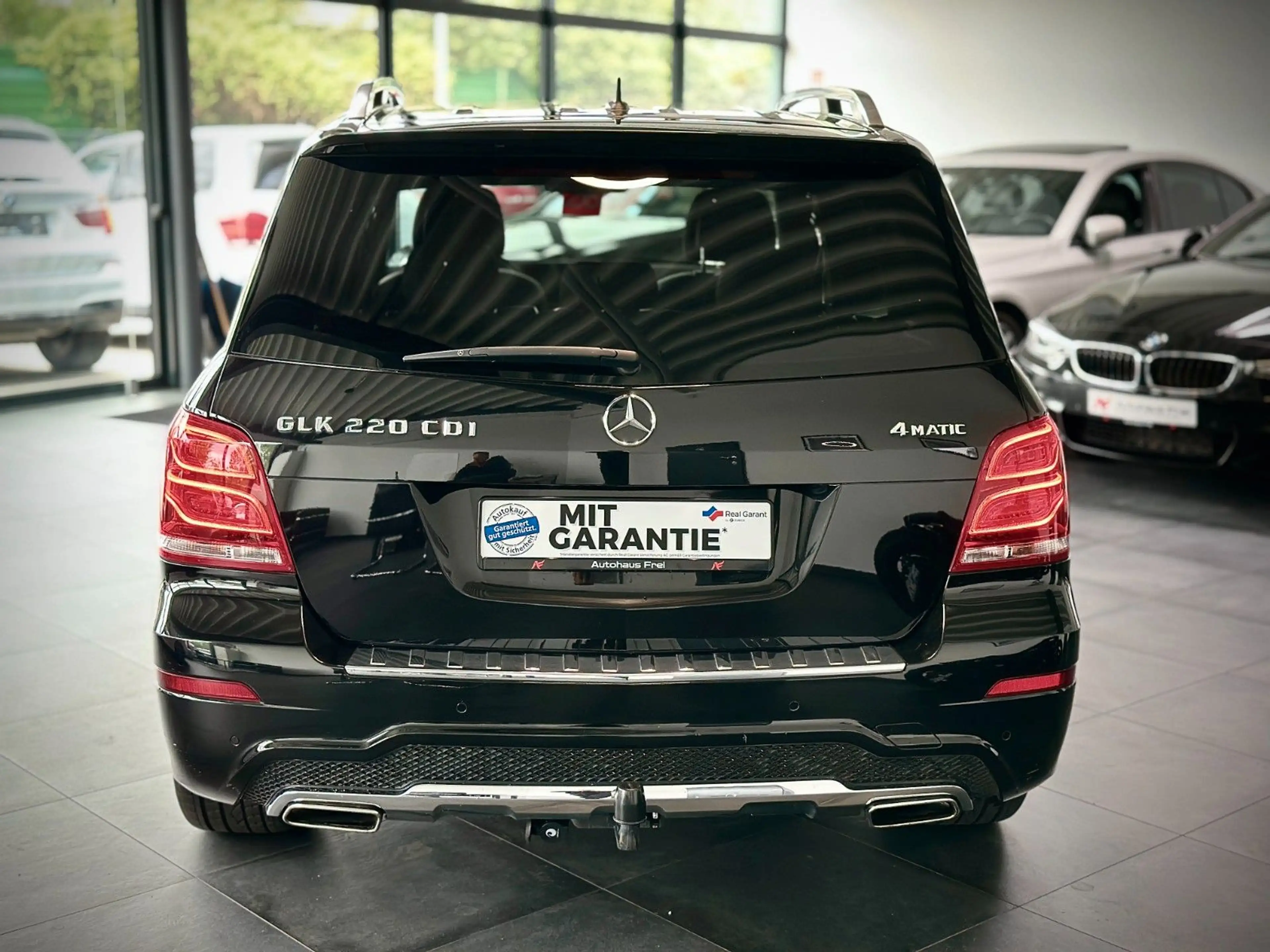 Mercedes-Benz GLK 220 4Matic *AMG-Line*AHK*IHC*Esche-Edelholz* — photo 7