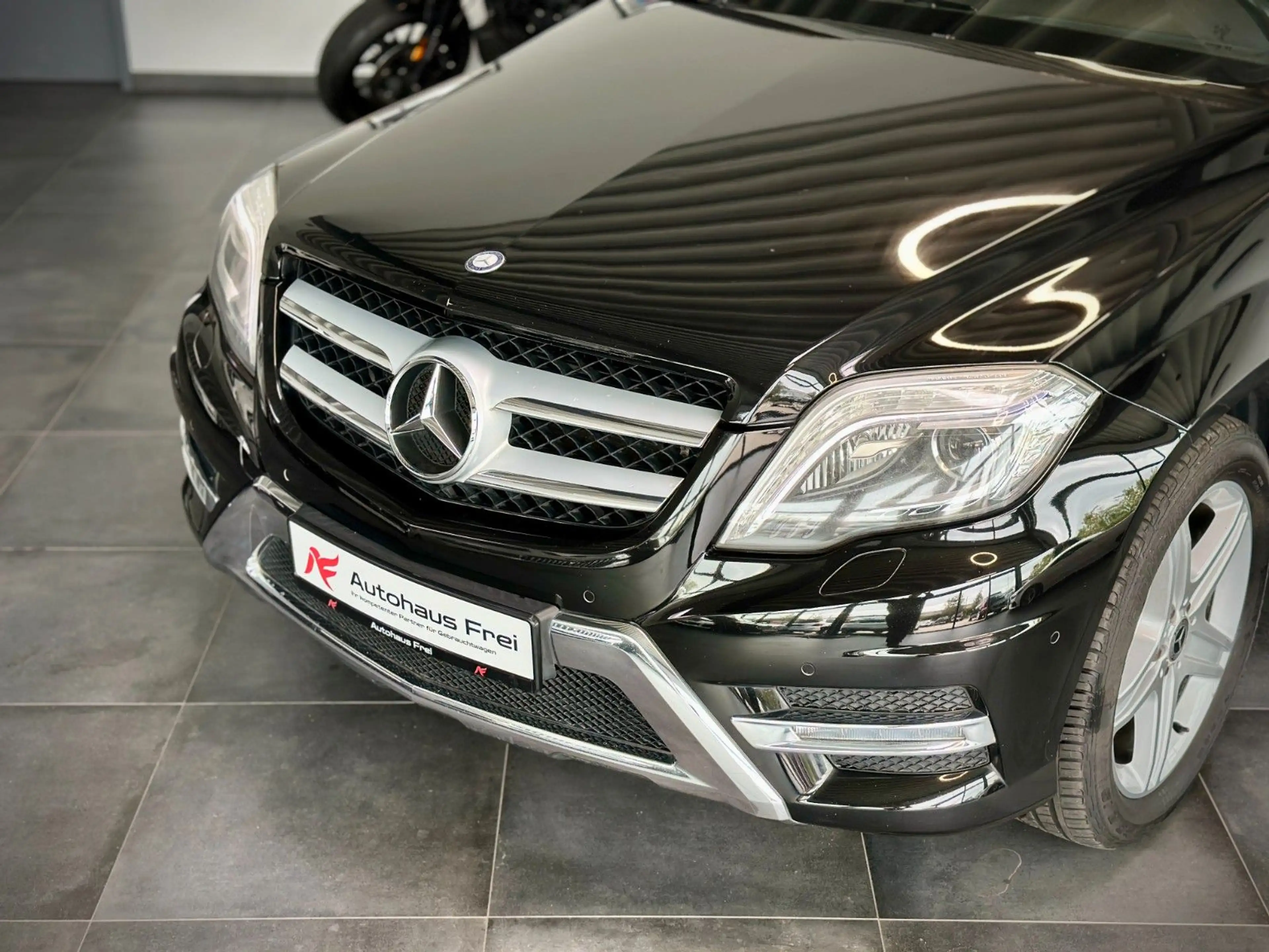 Mercedes-Benz GLK 220 4Matic *AMG-Line*AHK*IHC*Esche-Edelholz* — photo 9