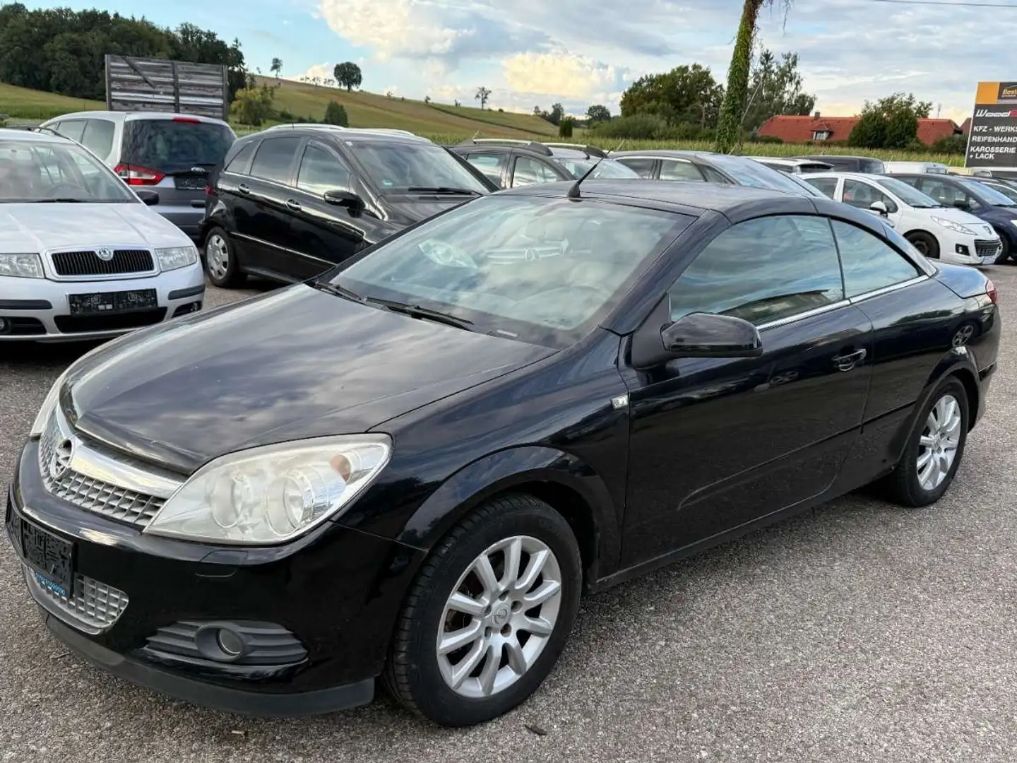 Opel Astra Twin Top  1,6 Schwarz - 1
