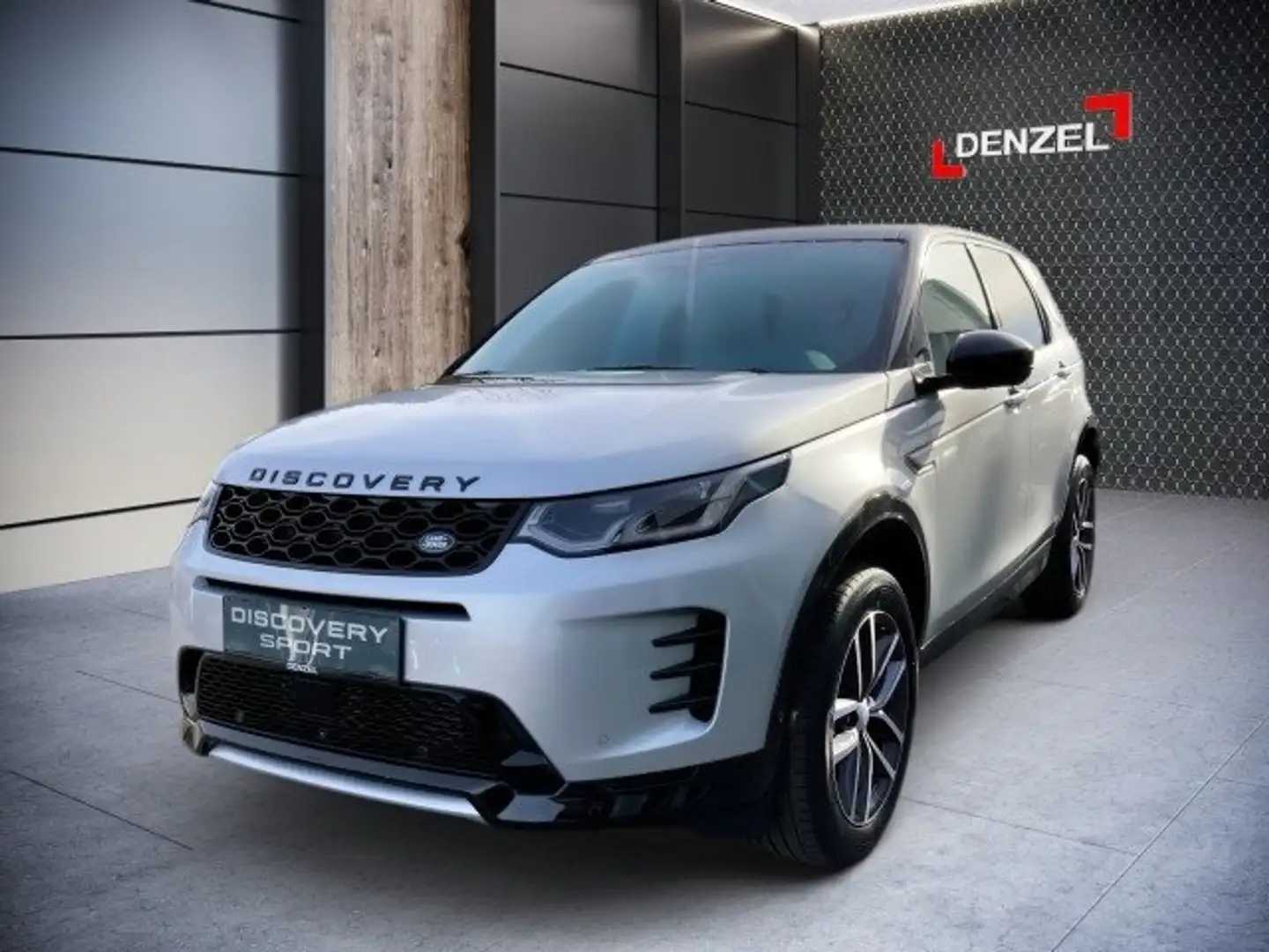 Land Rover Discovery Sport P300e Dynamic SE Srebrny - 1