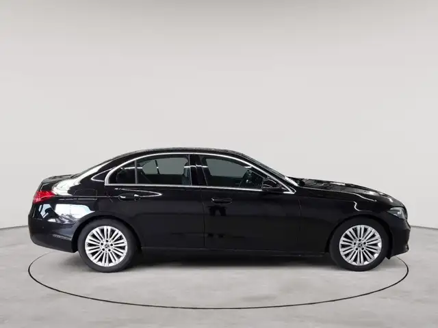 Mercedes-Benz C-Class view 3
