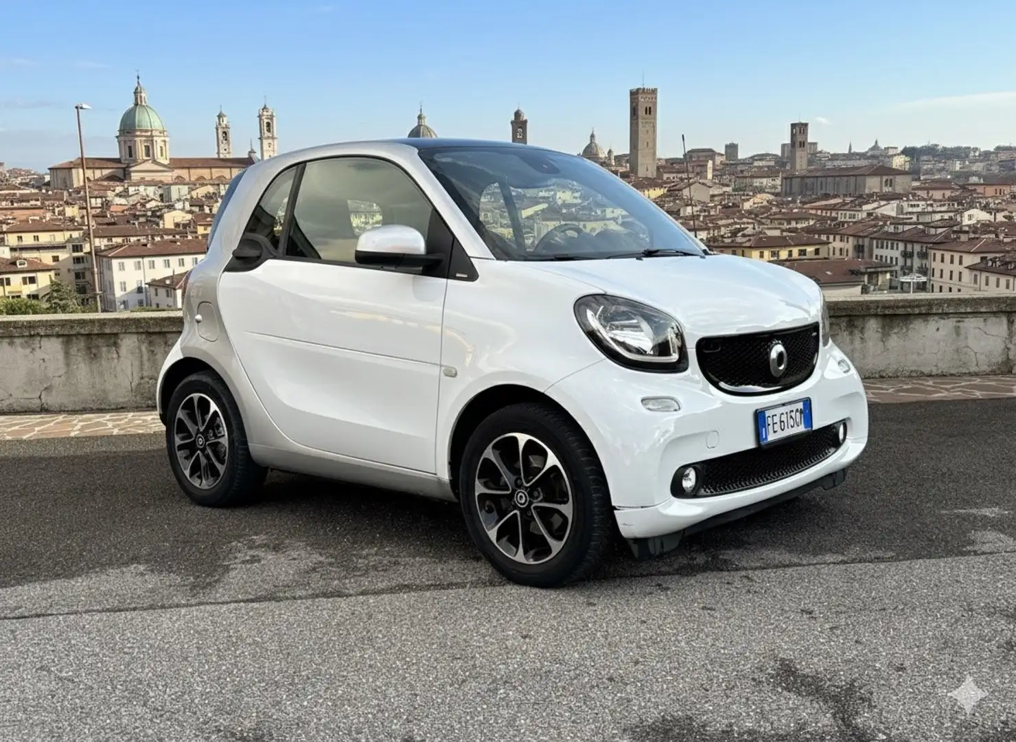 smart forTwo Fortwo III 2015 1.0 Passion 71cv twinamic Bianco - 2