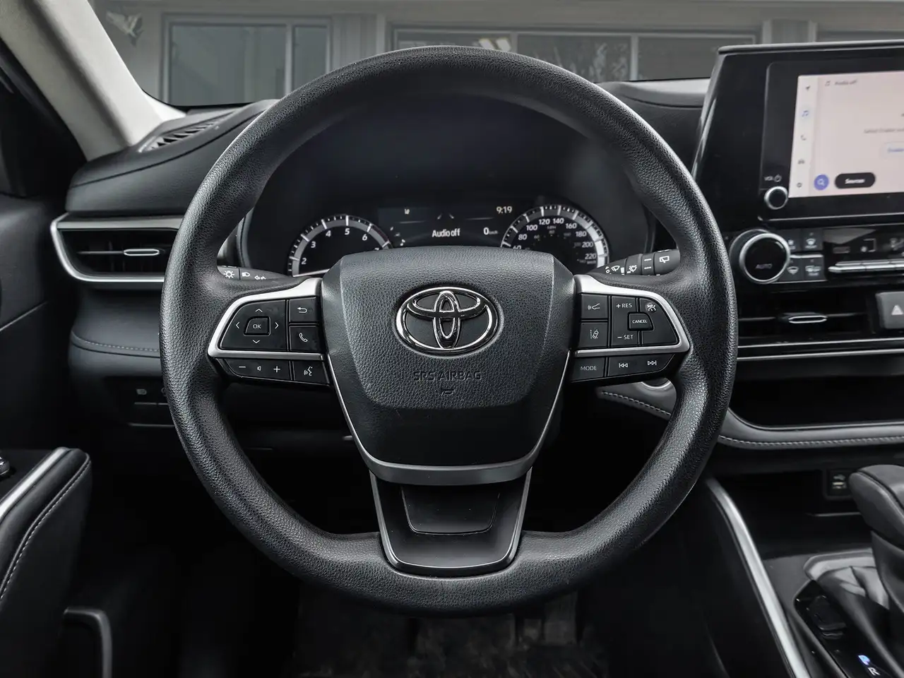 Toyota Highlander снимка Toyota Highlander