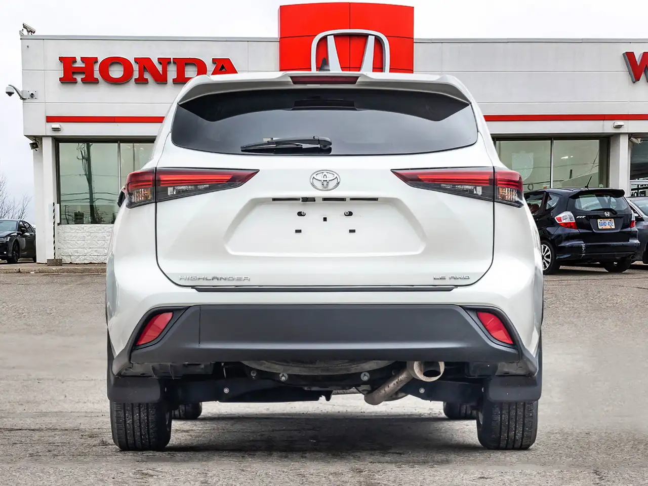Toyota Highlander снимка Toyota Highlander
