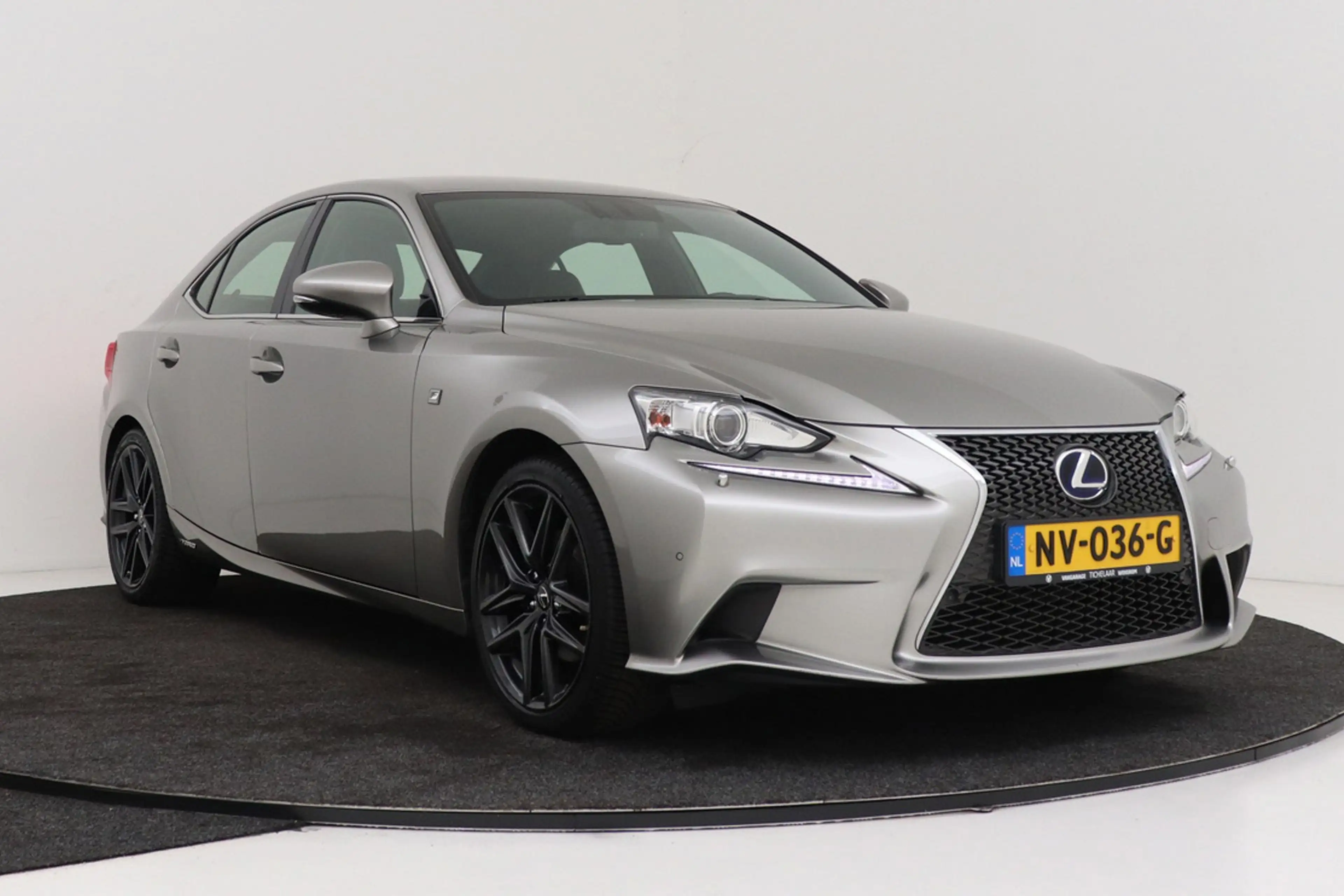 Lexus IS 300 300h F Sport Line | Trekhaak | Elek stoelverstelli — photo 11