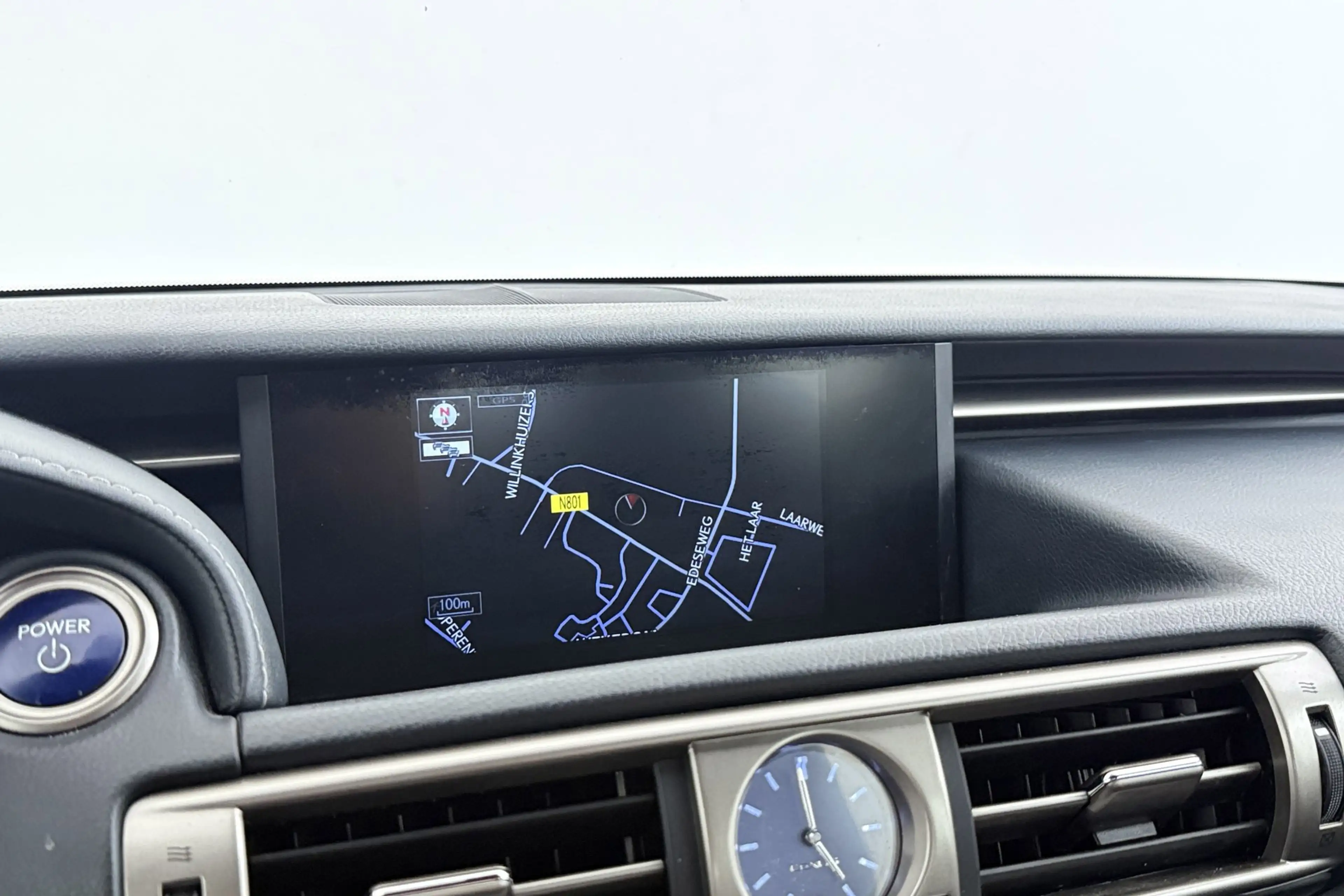 Lexus IS 300 300h F Sport Line | Trekhaak | Elek stoelverstelli — photo 26