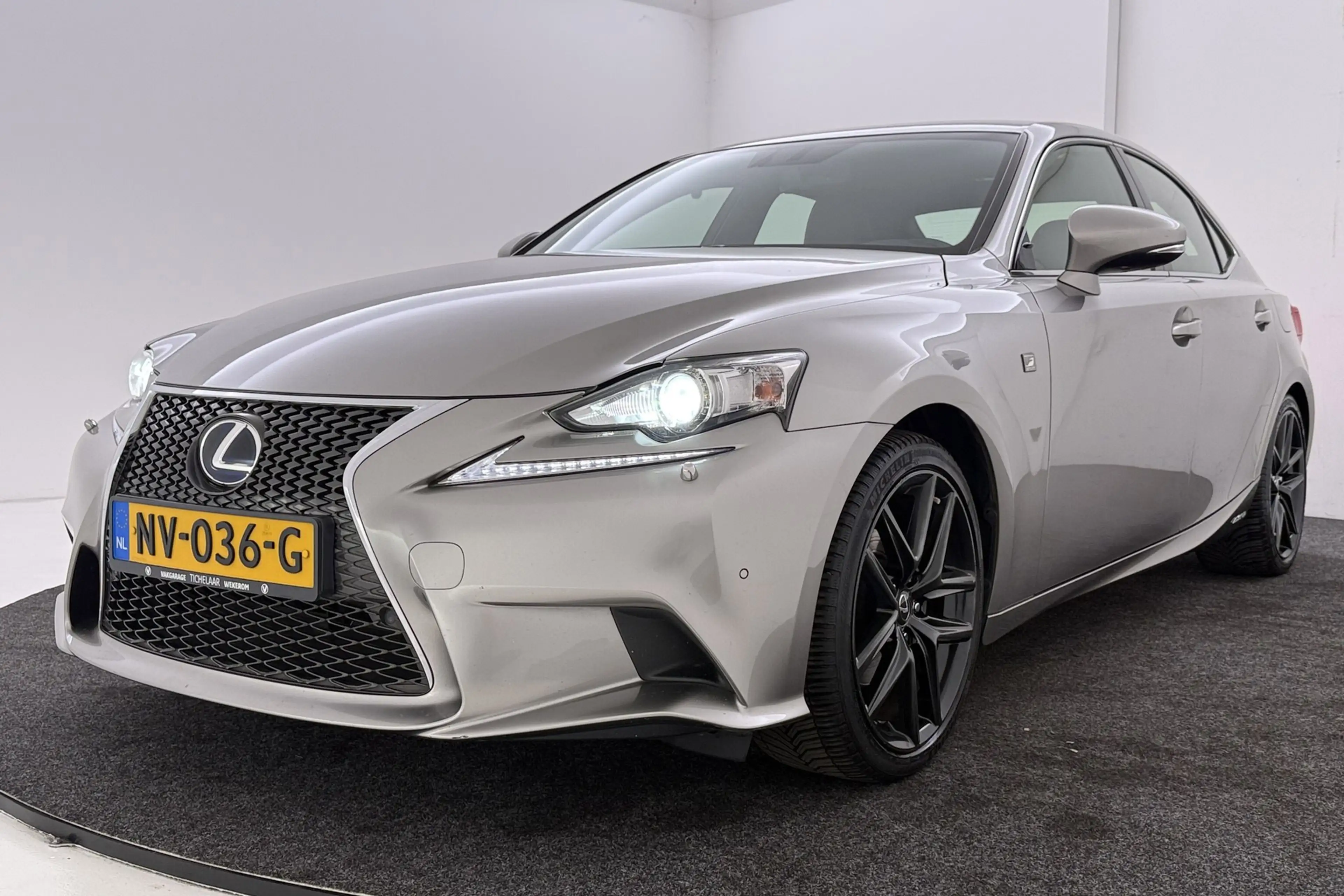 Lexus IS 300 300h F Sport Line | Trekhaak | Elek stoelverstelli — photo 37
