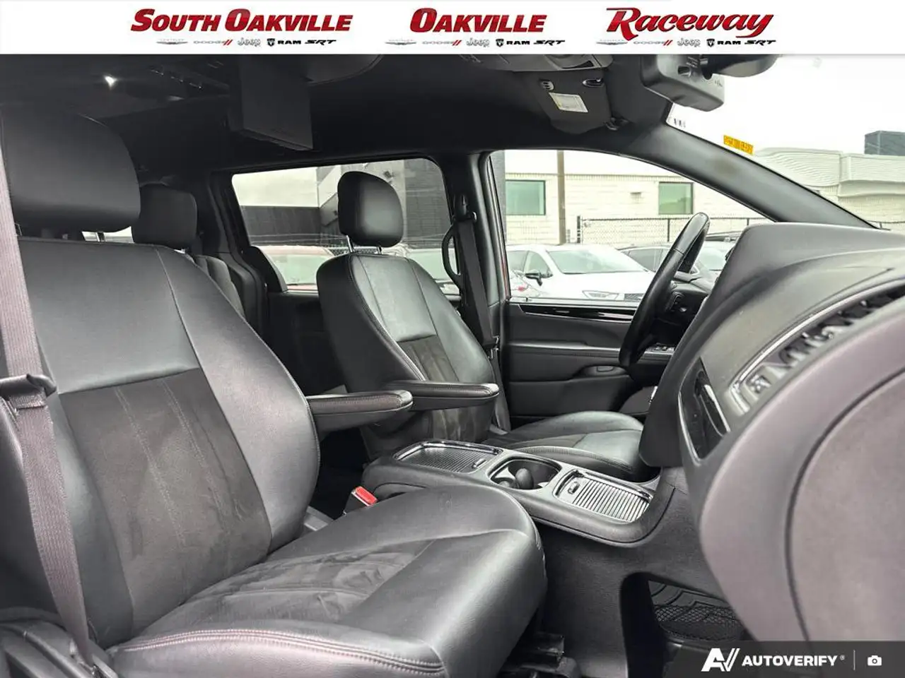 Dodge Grand Caravan снимка Dodge Grand Caravan
