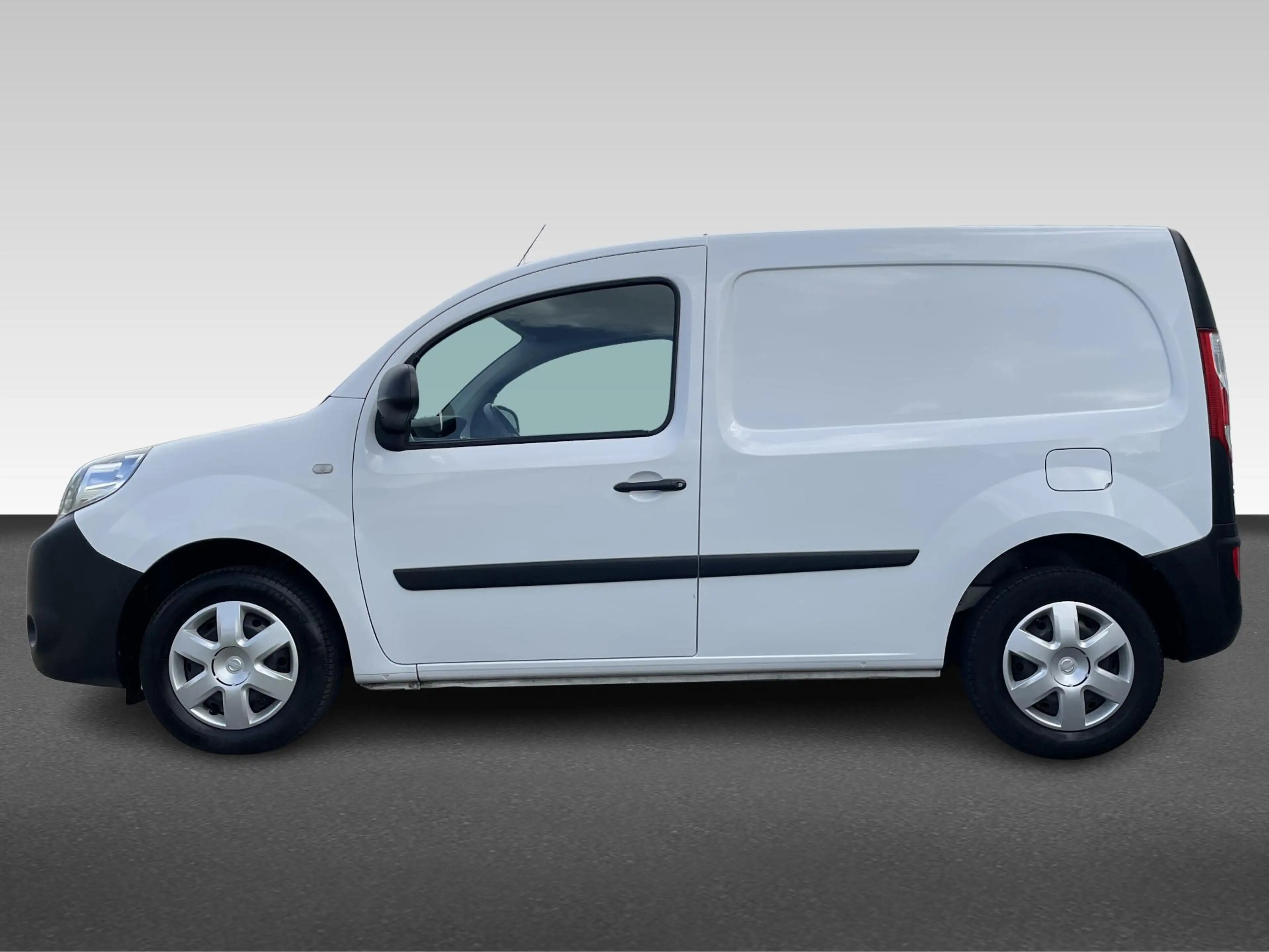 Nissan NV250 1.5 dCi 95 L1H1 Acenta Lage Km stand — photo 2
