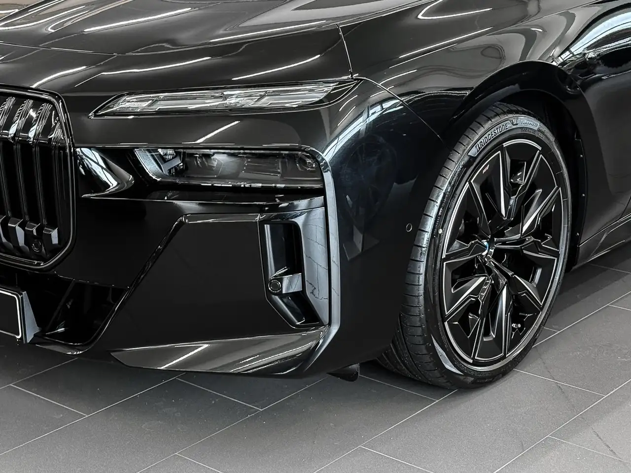 BMW 740 d xDrive M Sportpaket * Bowers & Wilkins Sound Sys 3