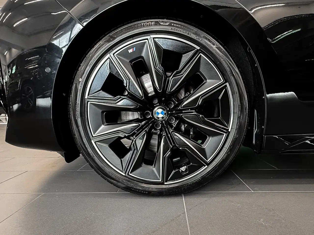 BMW 740 d xDrive M Sportpaket * Bowers & Wilkins Sound Sys 4