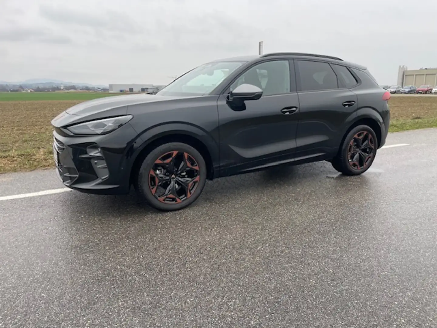 CUPRA Terramar Terramar 1,5 eTSI Cupra DSG Cupra Schwarz - 1