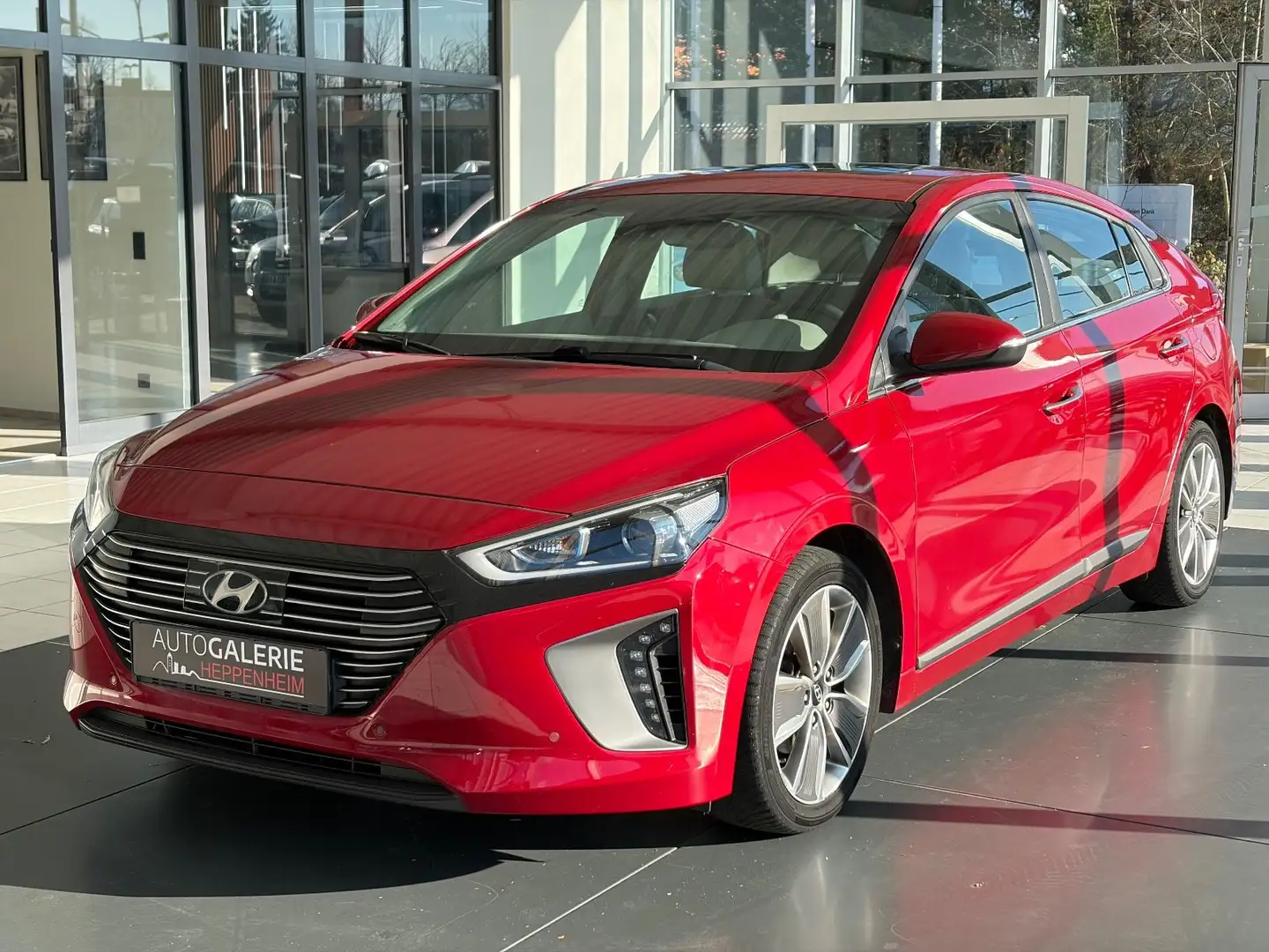 Hyundai IONIQ Ioniq Premium Hybrid/AUT/NAV/SHZ/PDC/R-KAM Rouge - 1