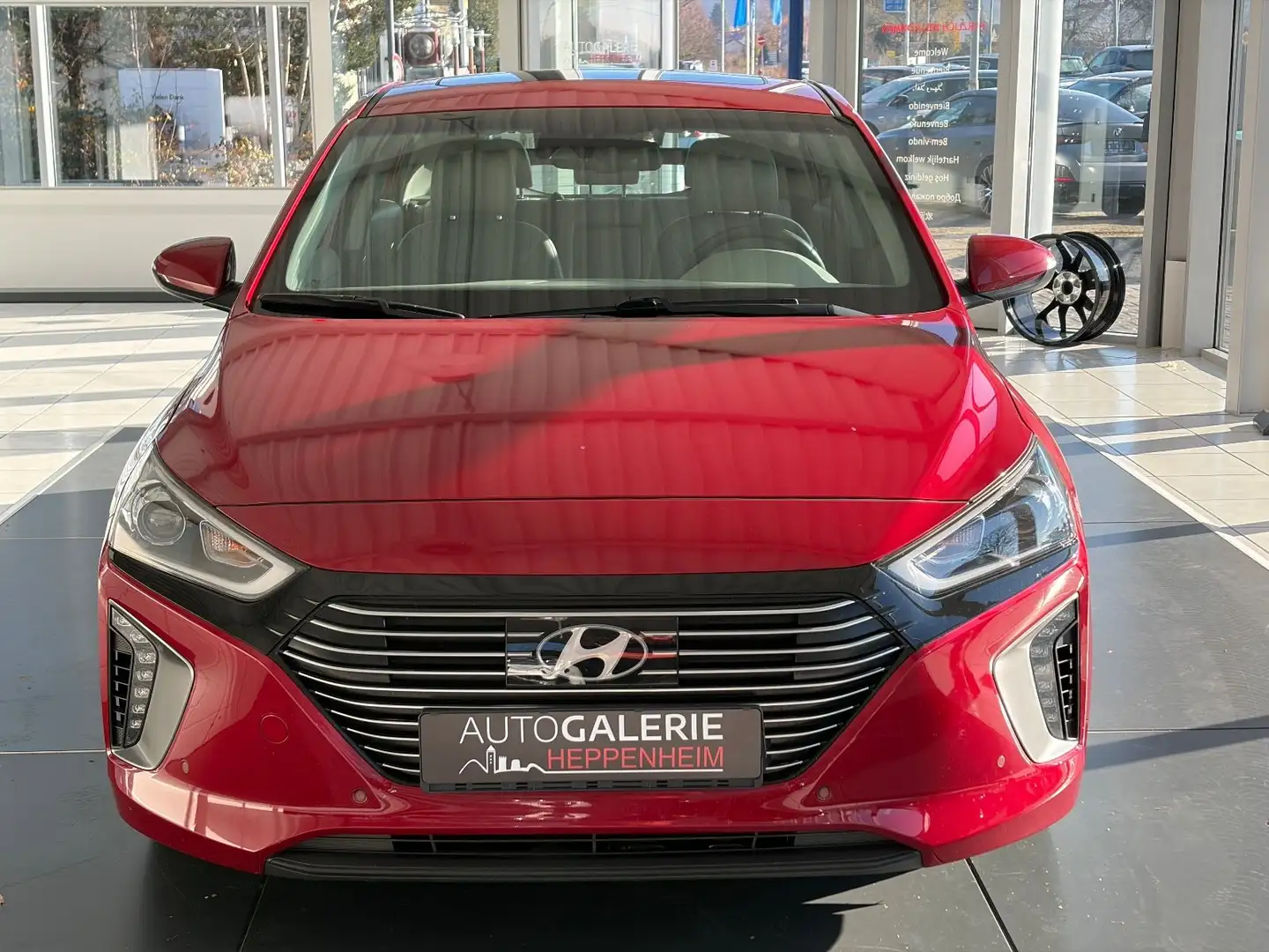 Hyundai IONIQ Ioniq Premium Hybrid/AUT/NAV/SHZ/PDC/R-KAM Rouge - 2