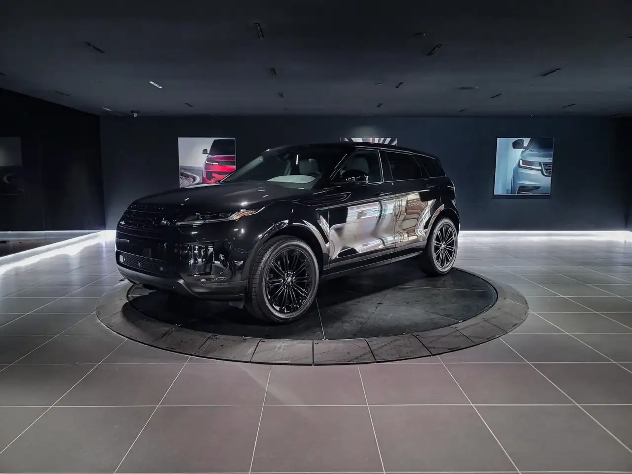 2026 Land Rover Range Rover Evoque