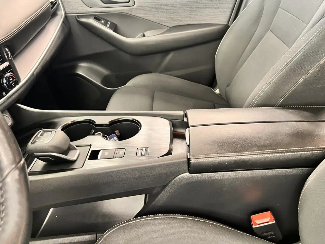Nissan Rogue photo Nissan Rogue