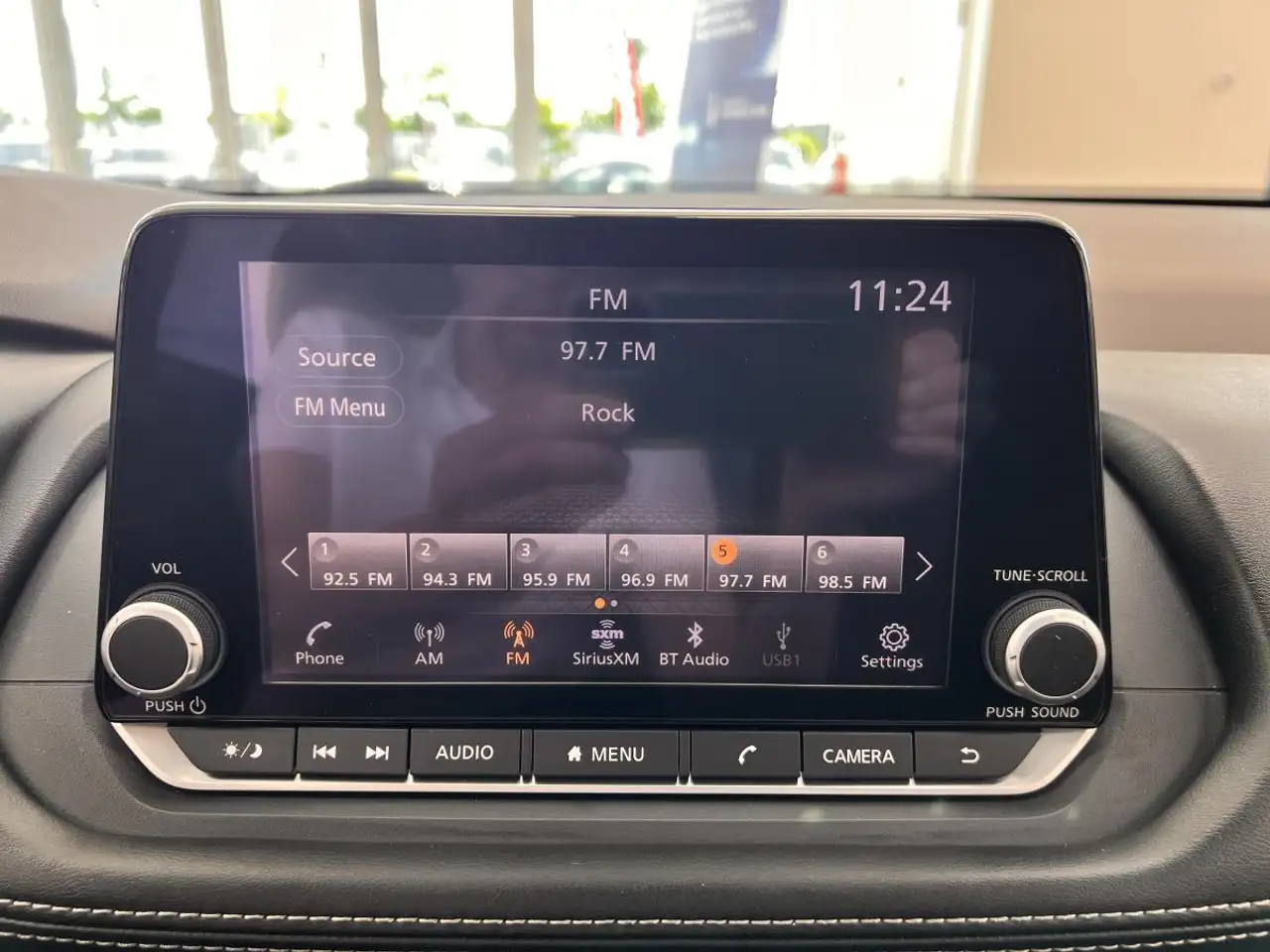 Nissan Rogue photo Nissan Rogue