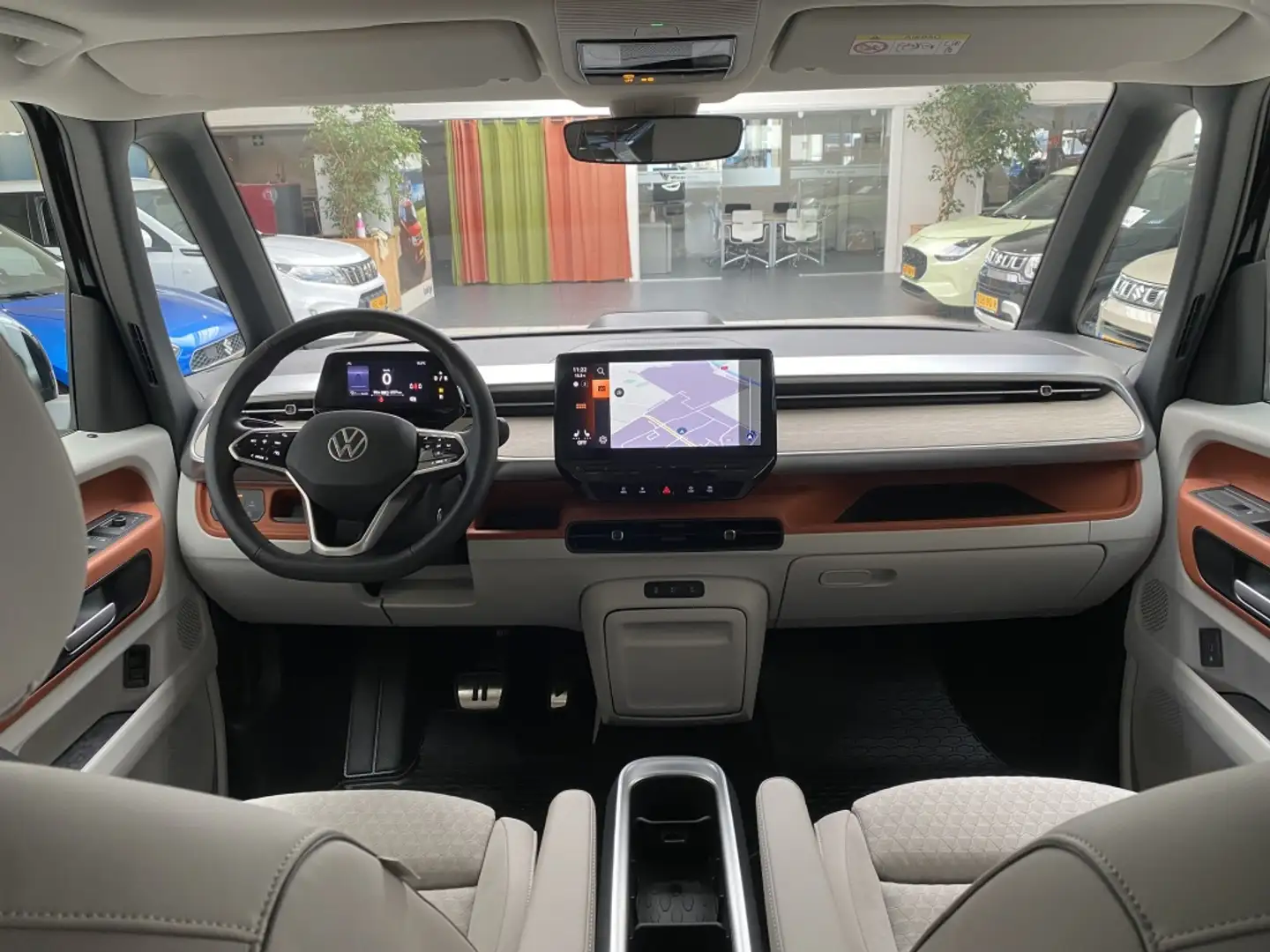 Volkswagen ID. Buzz Pro 8 Intro [ Financiallease 646.78 per maand i CO Zwart - 2