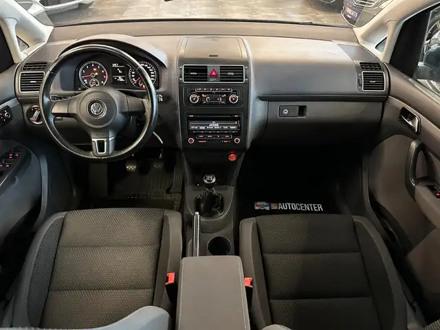 Volkswagen Touran view 7