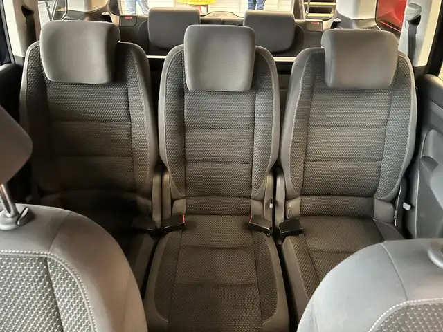 Volkswagen Touran view 14