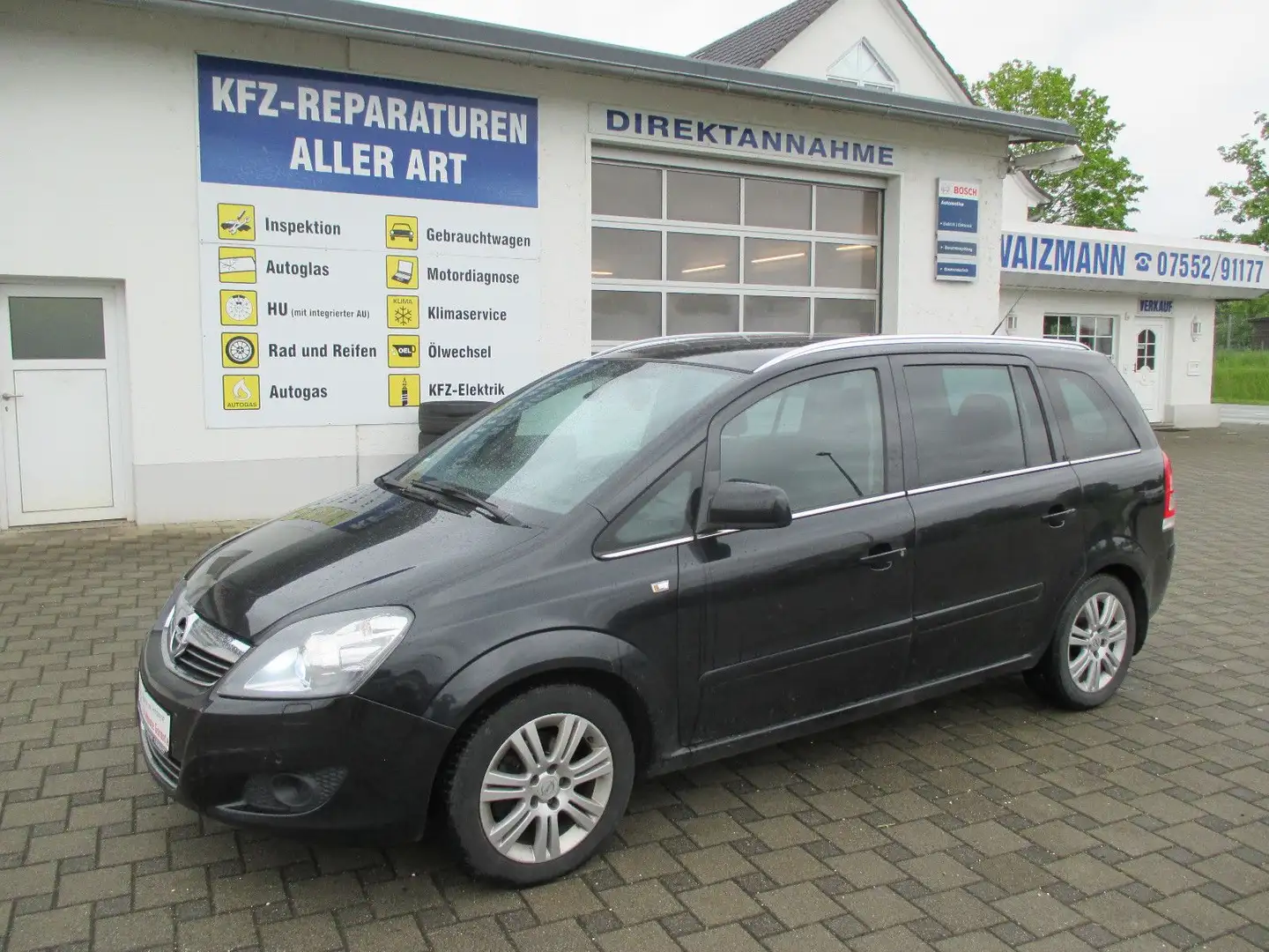Opel Zafira B 1.8 LPG, Navi, 7 Sitzer Schwarz - 1