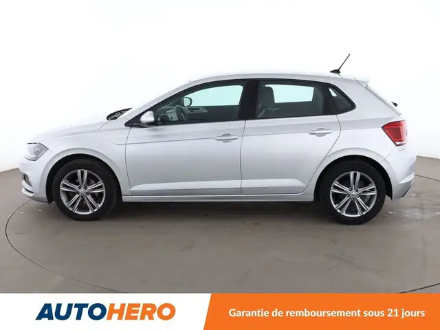 Volkswagen Polo view 3